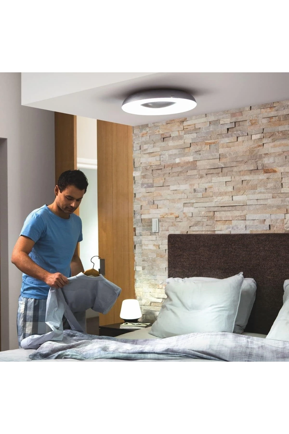 Hue White Ambiance LED Tavan Işığı, Dimmer Anahtarlı, Alüminyum, Akıllı Kontrol, Alexa Uyumluluğu