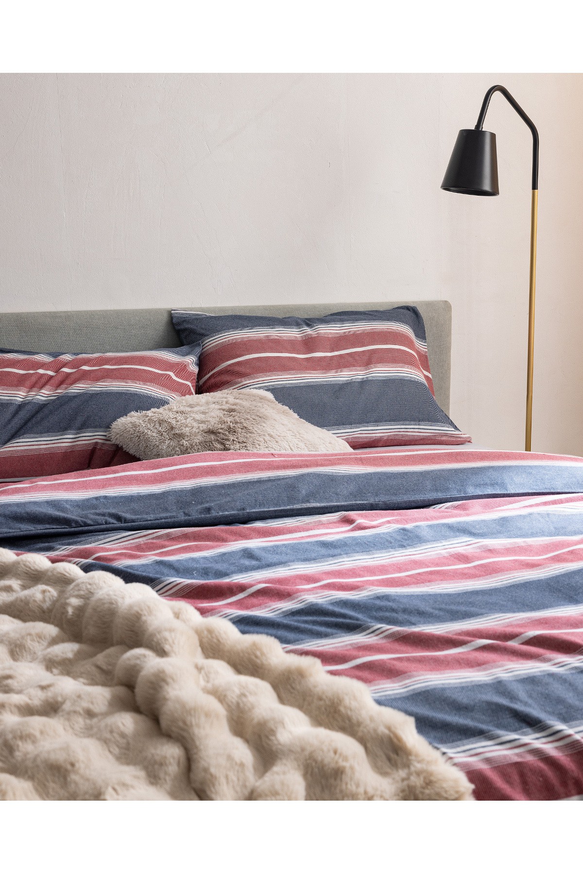 Edgard King Size %100 Pamuk Flanel Nevresim Takımı - Kırmızı/Lacivert