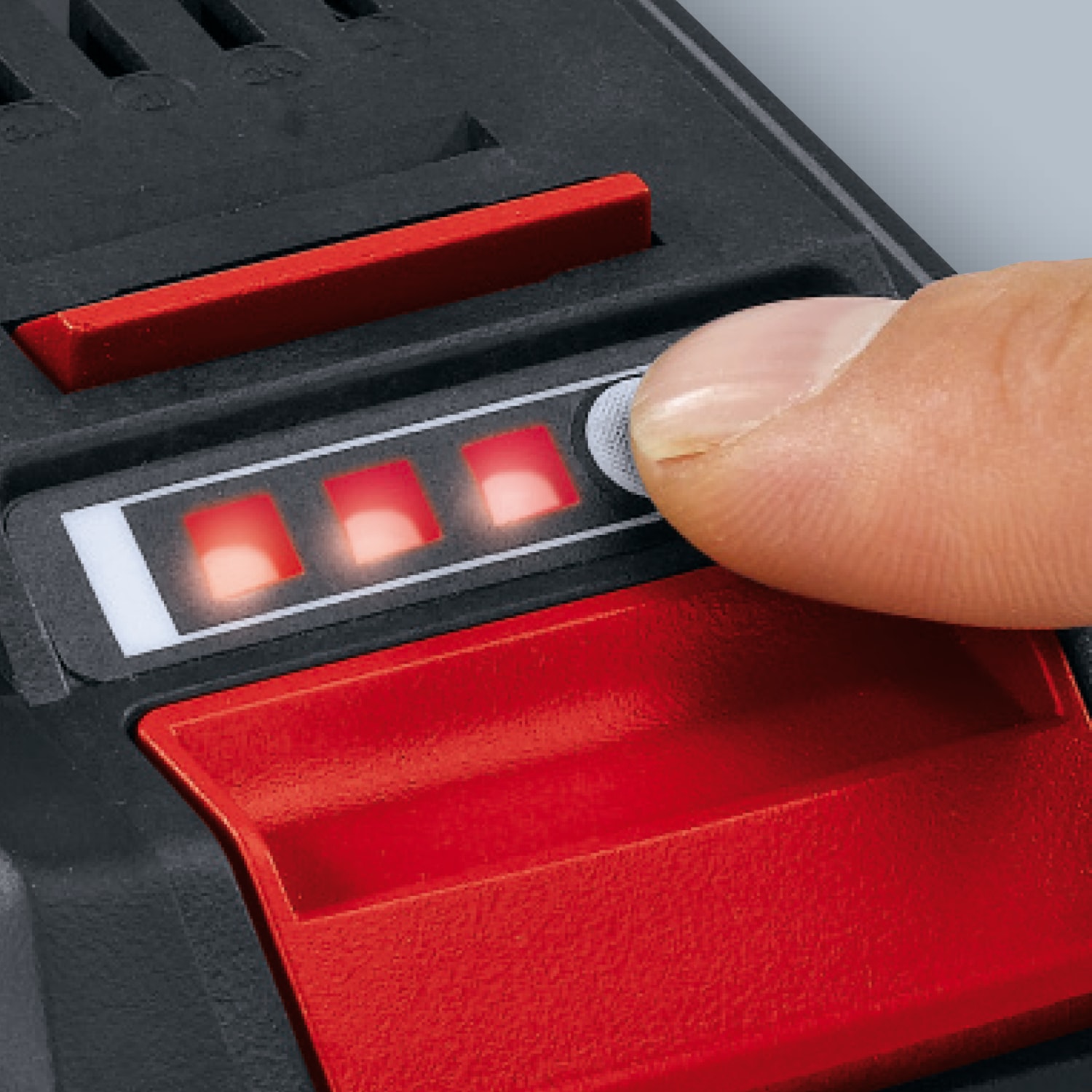 Orijinal  System Power X-Change Akü (Li-Ion Akü, 18 V, 4.0 Ah, Tüm Power X-Change cihazları ile uyumlu) - 4511396