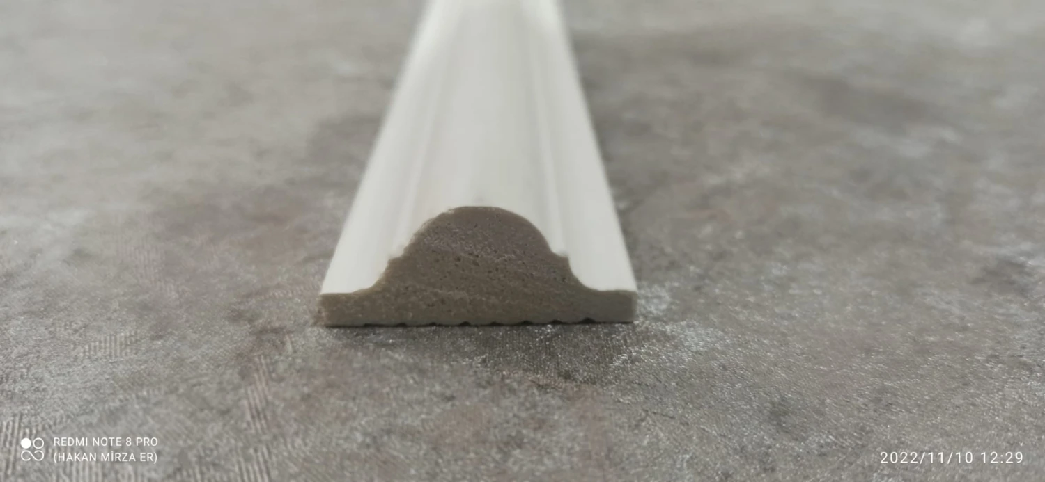 Boyanabilir Duvar Çıtası 4cm 5 Boy 12 Metre(1boy 240 cm DF-4018)