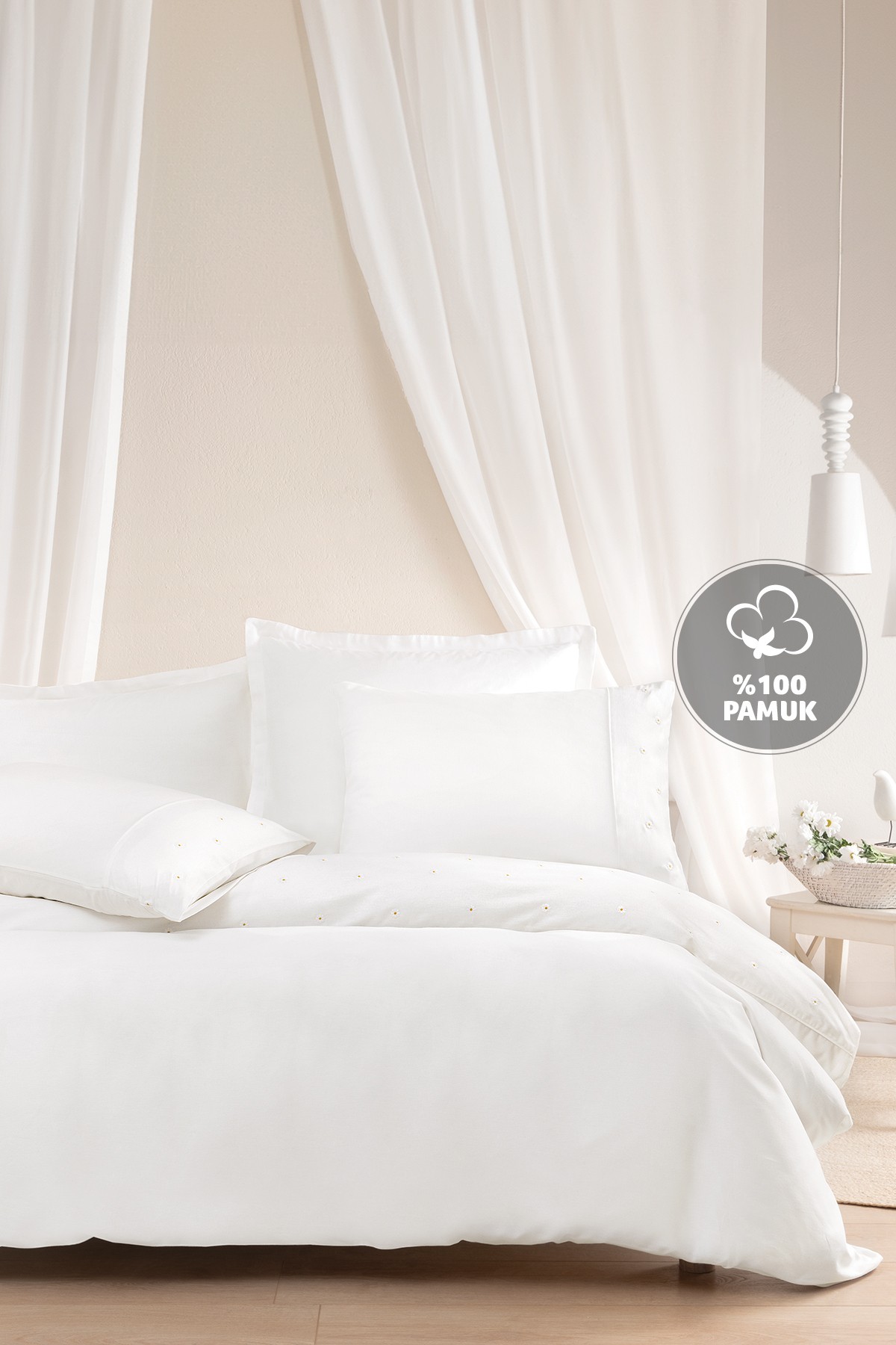 Flora Çift Kişilik Krep Nakışlı Nevresim Takımı - Beyaz