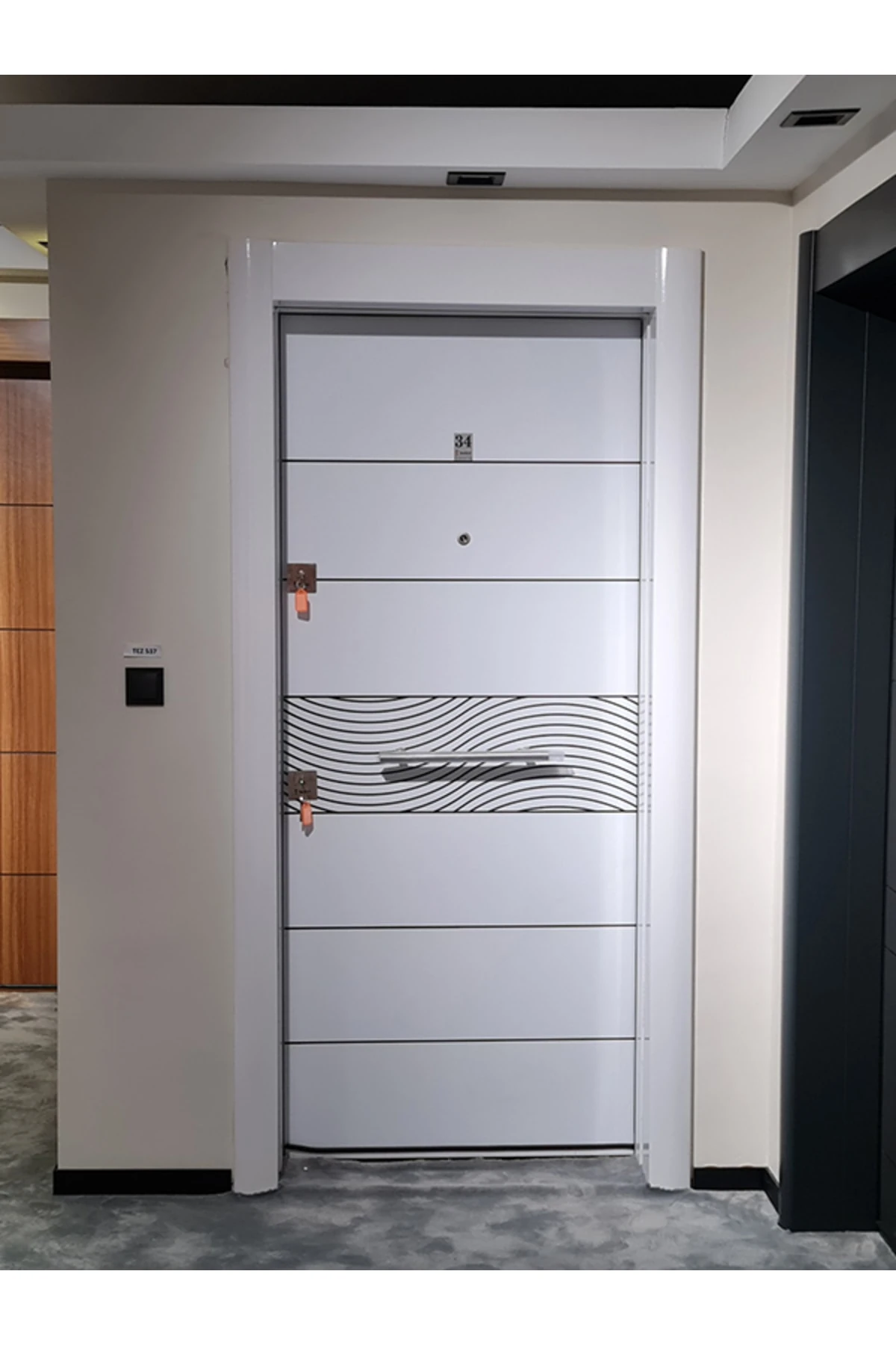 Çelik Kapı, Beyaz Çelik Kapı, Tırnaklı Çelik Kapı, Gizli Ayarlı Kasa Çelik Kapı Sol Açılım