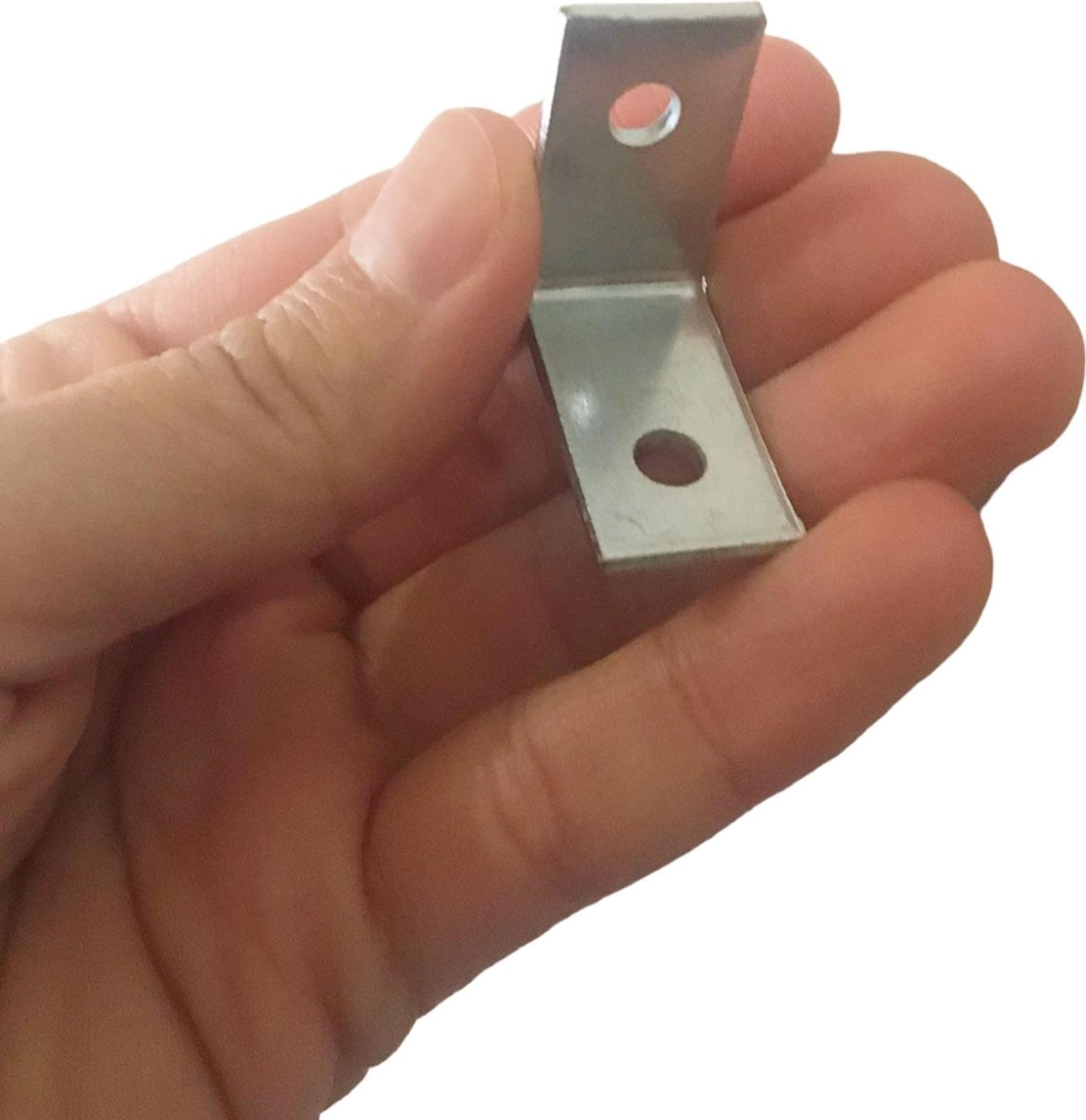 12 Adet Mobilya Eşya Dolap Duvar Sabitleyici Köşe Bağlantı L Demir Gönye Deprem Güvenliği 25 x 25 x 15 mm