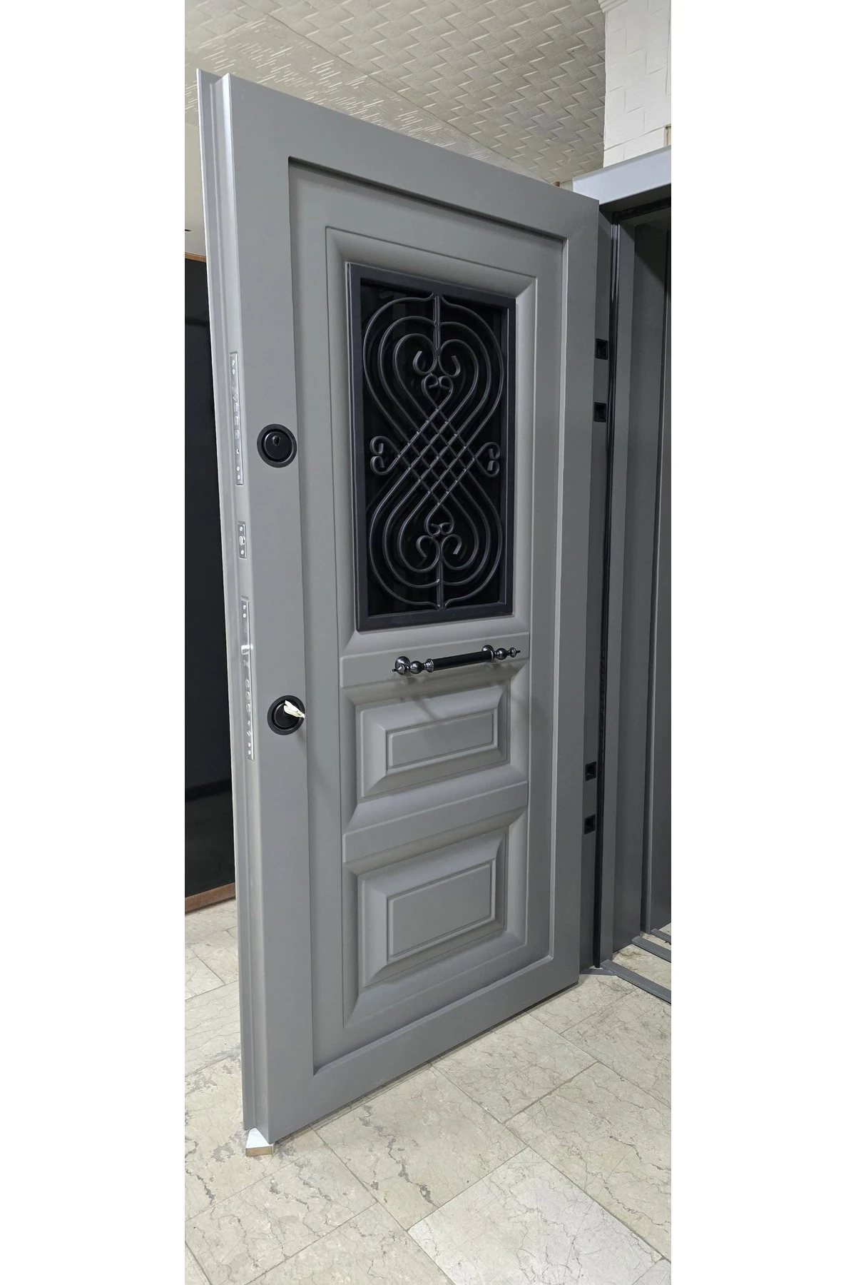 CAMLI ÇELİK KAPI SAĞ dış iklim