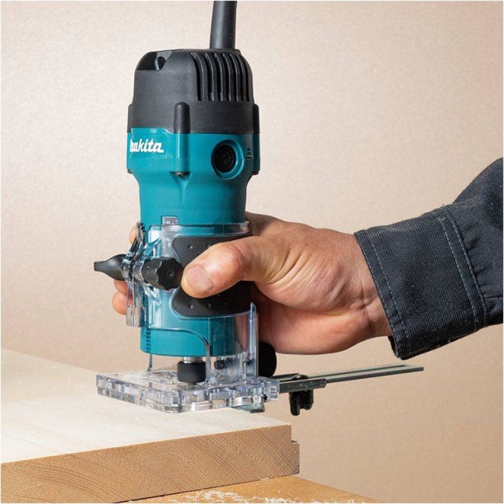 BOSCH 3711 El Freze Makinesi