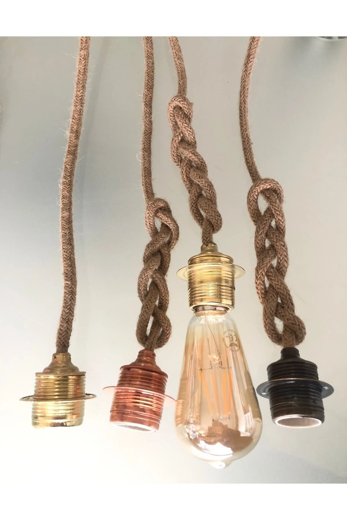 Jüt Halat Sarkıt Avize Anahtarlı Duy 3mt Bronz Rengi (AMPUL DAHİL DEĞİLDİR)