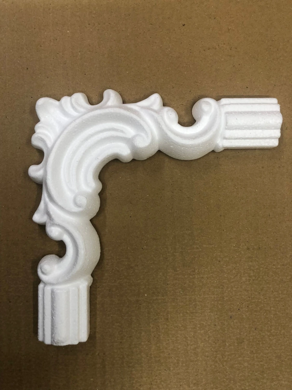 Yedi Tepe Osmanlı Desenli Stropiyer Köpük Çıta Köşesi Çk-4