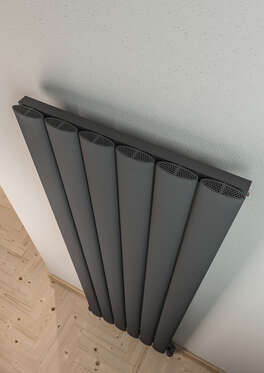 Serez Dikey Alüminyum Radyatör 660X1800 Pütürlü Beyaz (Ral 9016)