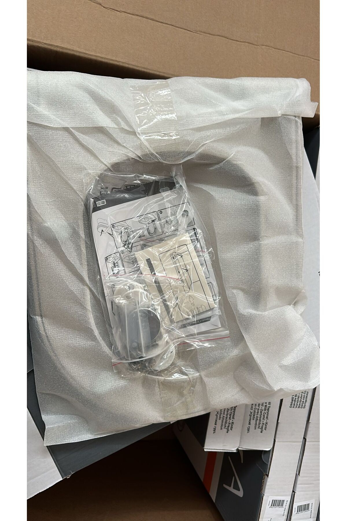 Integra Slim Etekli Soft Klozet Kapağı DP Mat Bej 131-420-009 yavaş kapanır