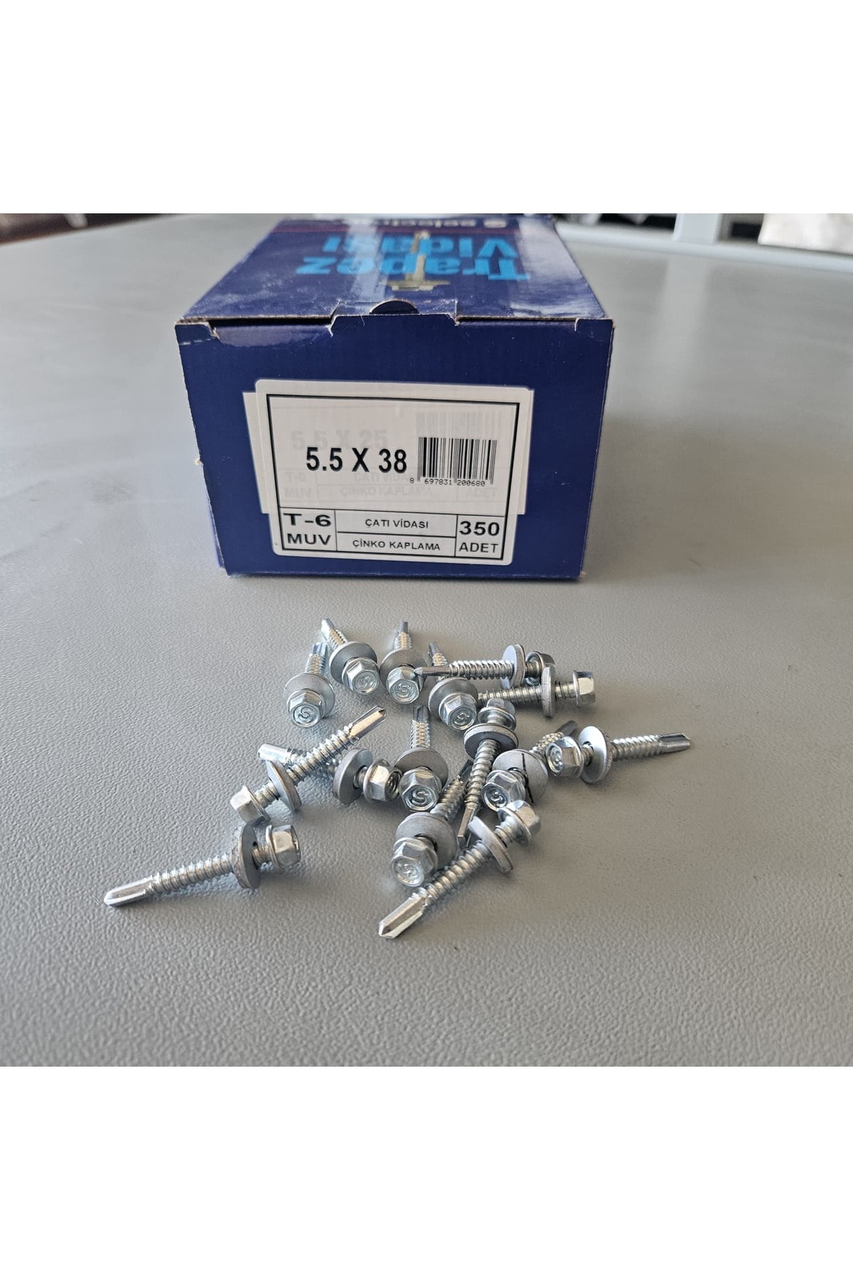 OZKUVVET 5.5X38 T-6 MUV Çatı Vidası 350 Adet