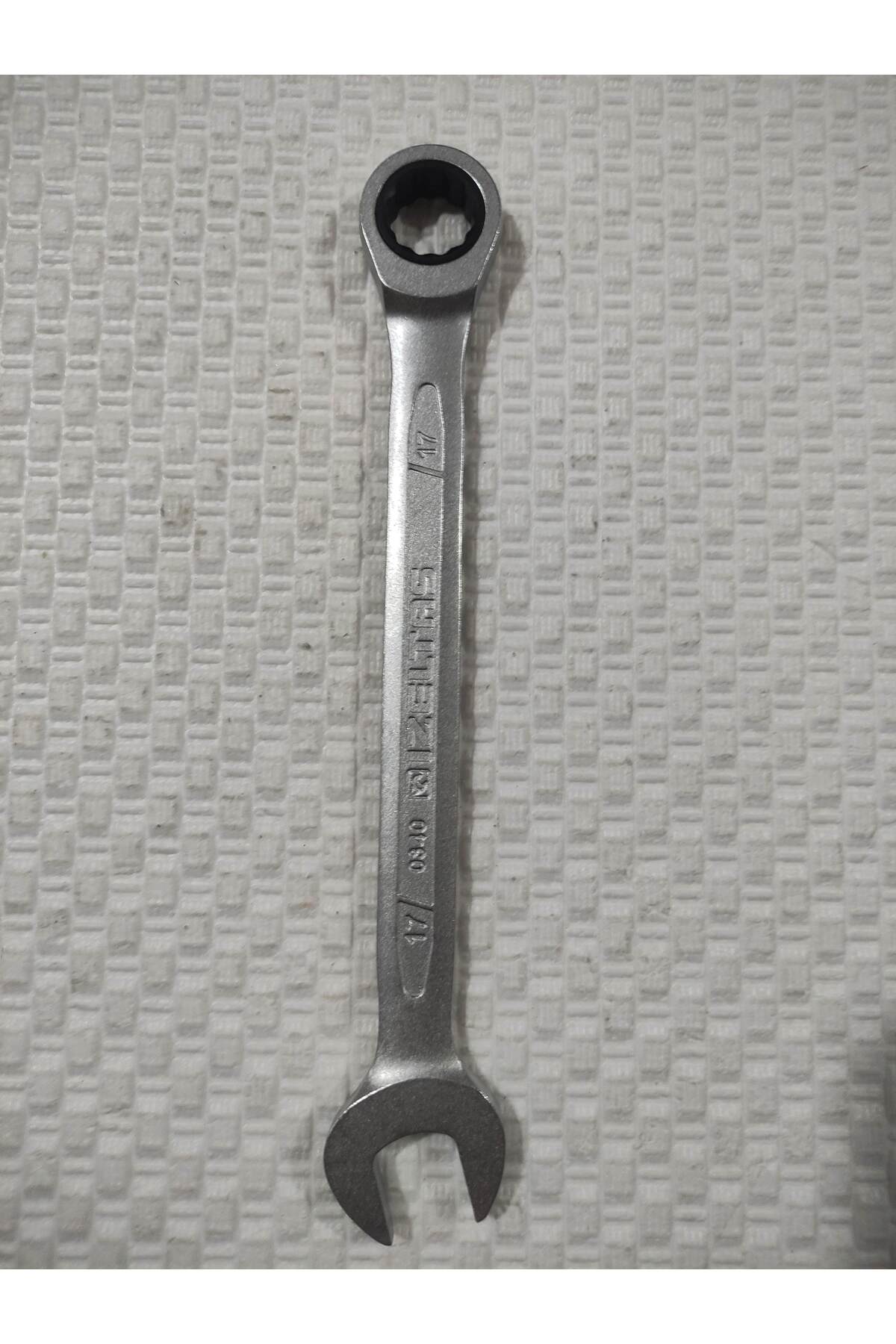 İZELTAŞ KOMBİNE ANAHTAR 17 MM AĞIRLIK :190 GR UZUNLUK 23 CM 1 ADET