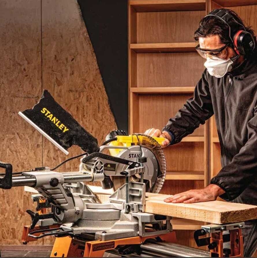 SM18-TR Gönye Kesme Makinası 1800 W 254 mm