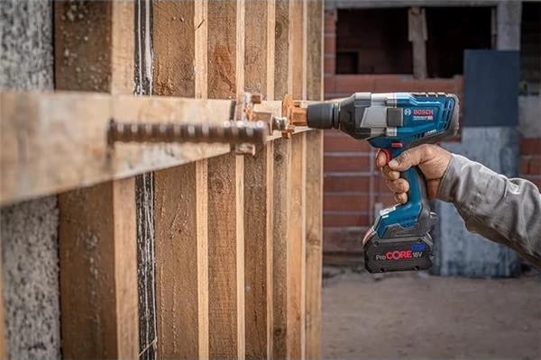 Gds 18V-1050 H Akülü Darbeli Somun Sıkma (18 Volt, Solo, Karton Kutuda, 1.050 Nm