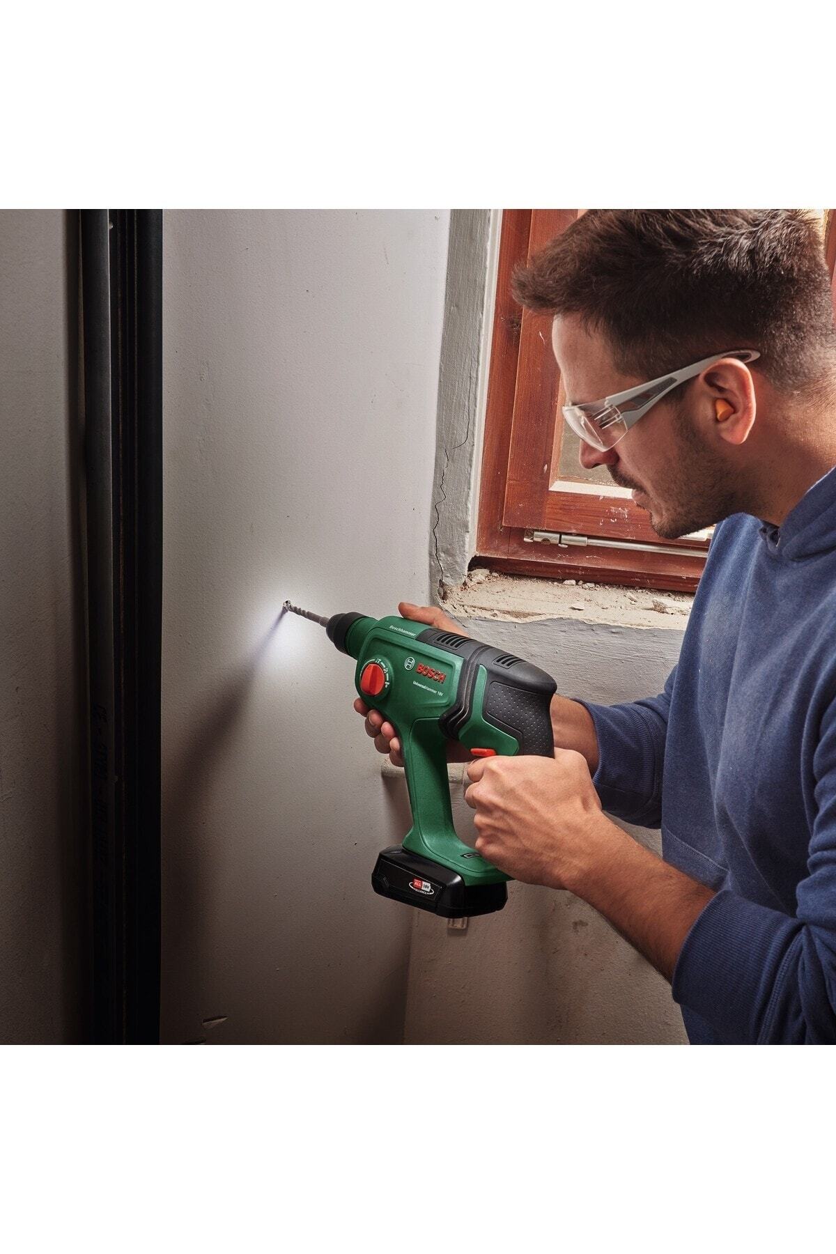 Universalhammer 18v (tek Akü, 2,5 Ah) Akülü Kırıcı Delici - 06039d6002