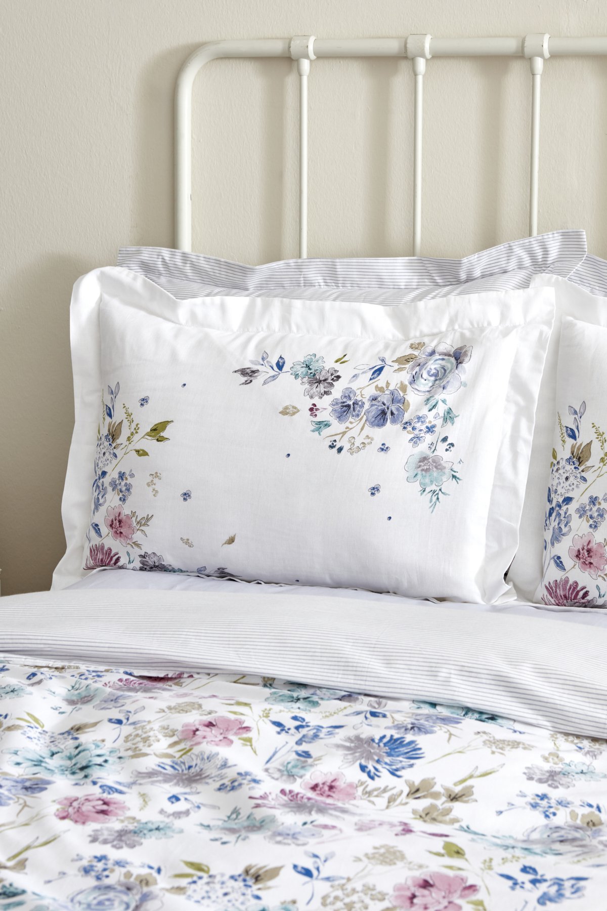 Floral   Pamuk Çift Kişilik Nevresim Takımı Lila