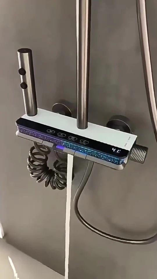 Star-Dijital Led Göstergeli Piyano Tuşlu Termostatik Banyo Batarya Duş Sistemi Tepe Robot Duş Seti