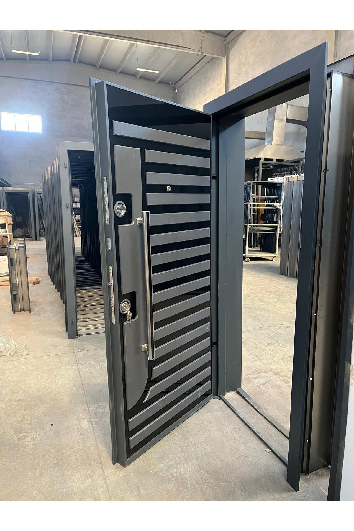 Pvc Yüzey Çelik Kapı Sağ