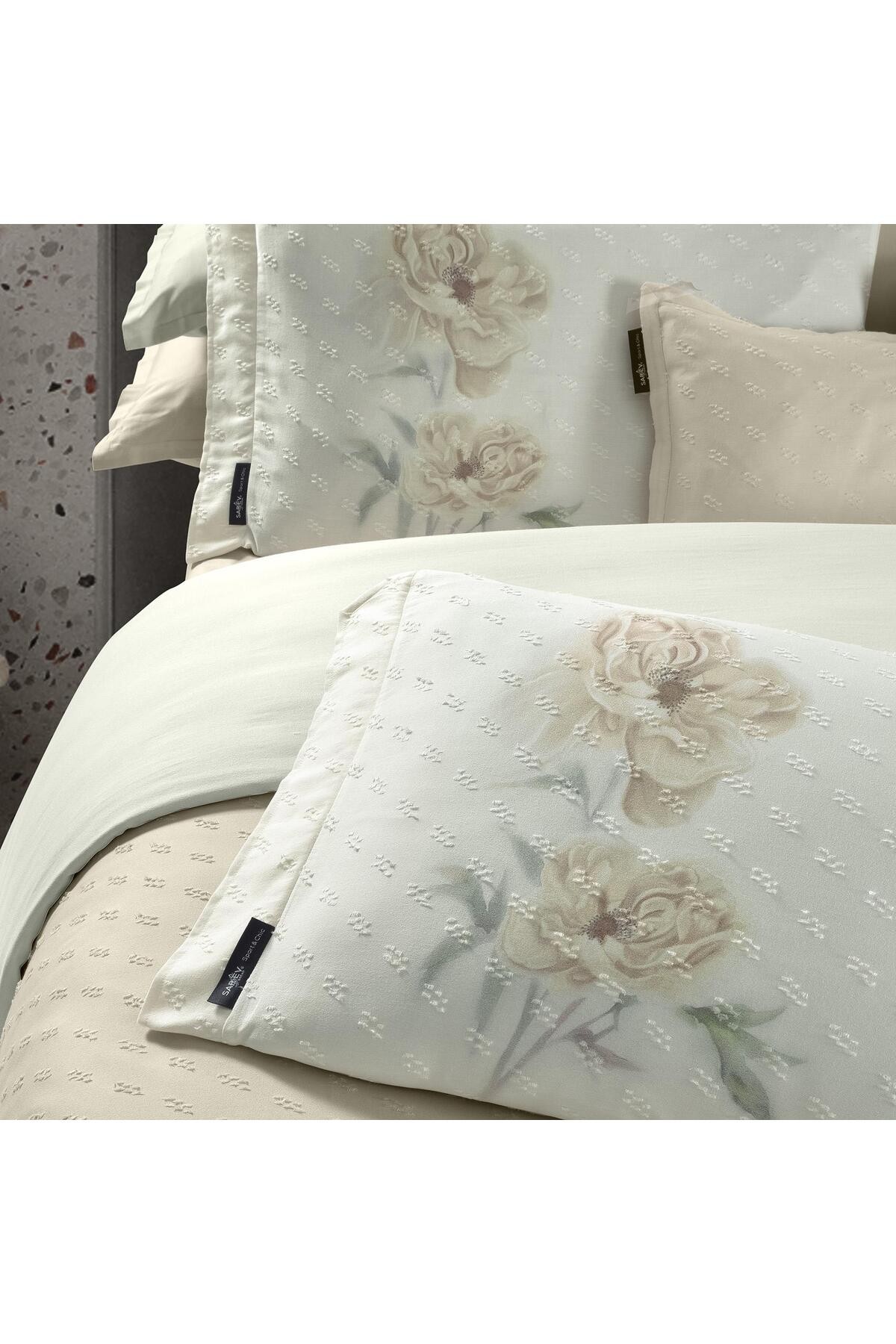 Lorent Ekru King Size (Battal Boy) %100 Pamuk Nevresim Takımı Ekru