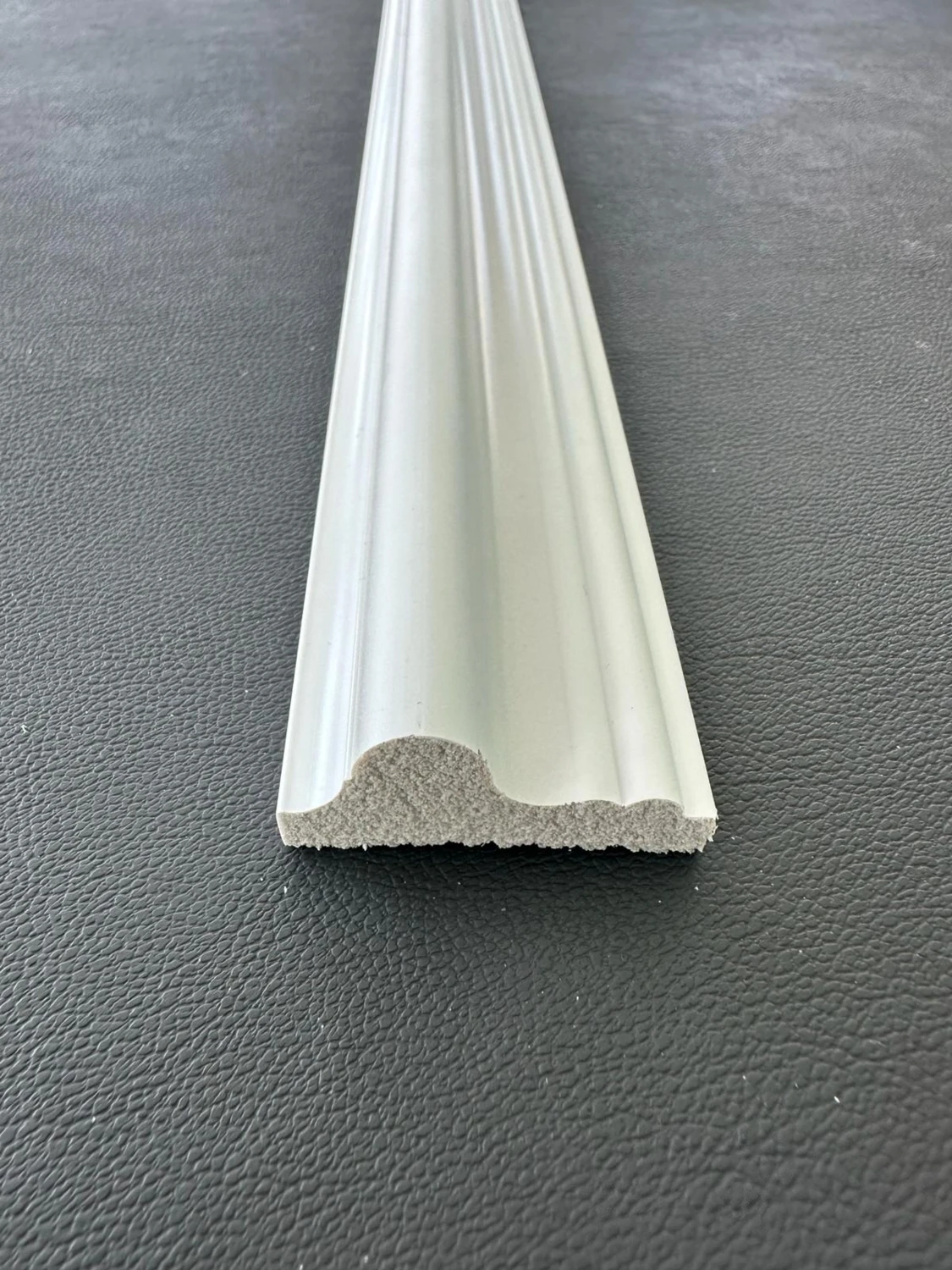 Dekoratif Boyanabilir 10 Adet 4 cm Eğimli Polistren Duvar Çıtası