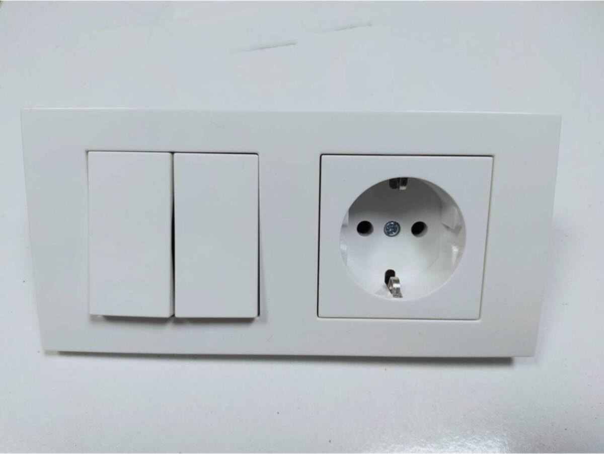 Komütatör + Topraklı Priz Mekanizma + 2li Çerçeve