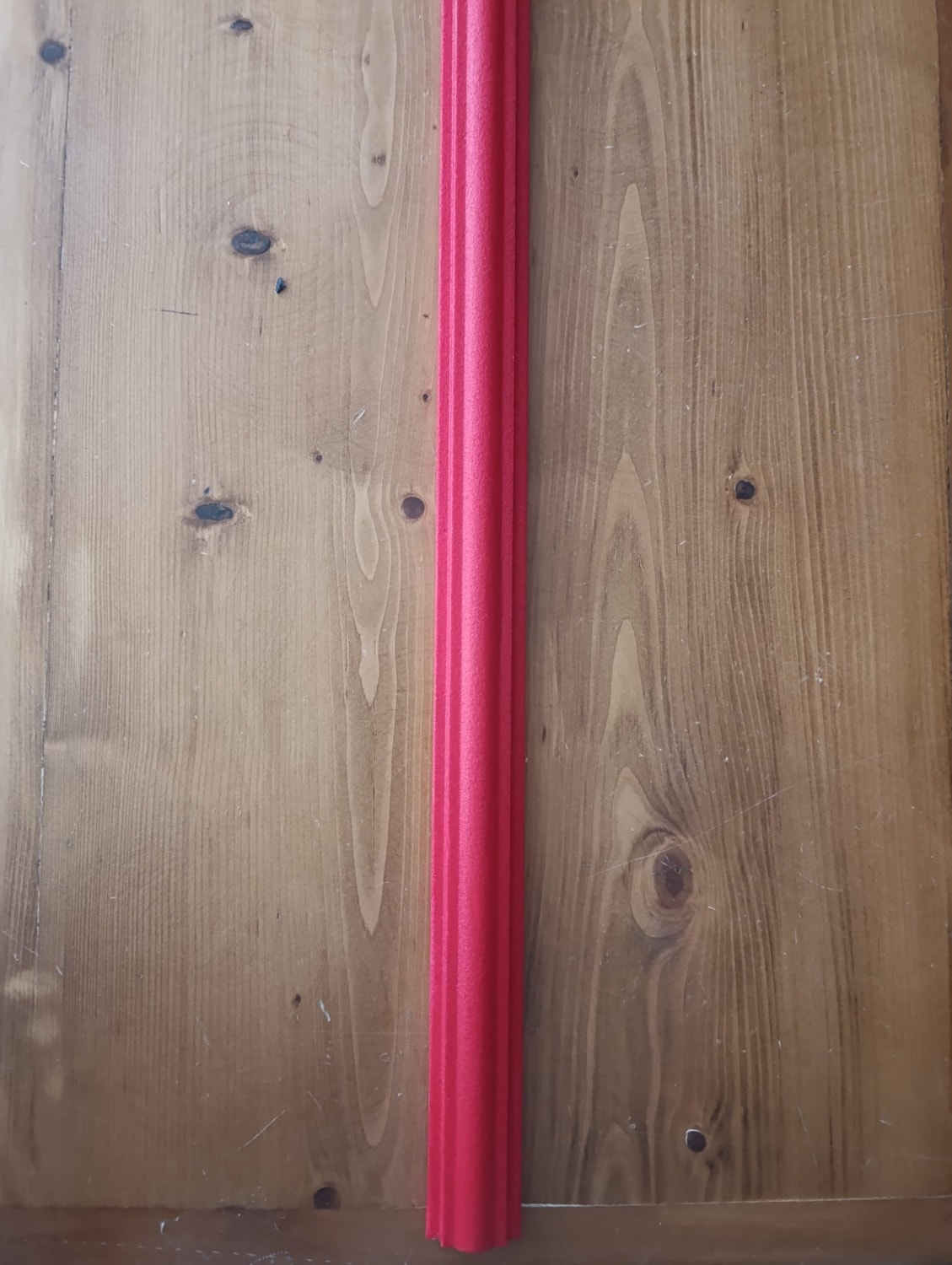 1 Adet (1 Mt) Duvar Kaplama Dekoratif Boyalı Strafor Köpük Çıta (4 Cm'lik)