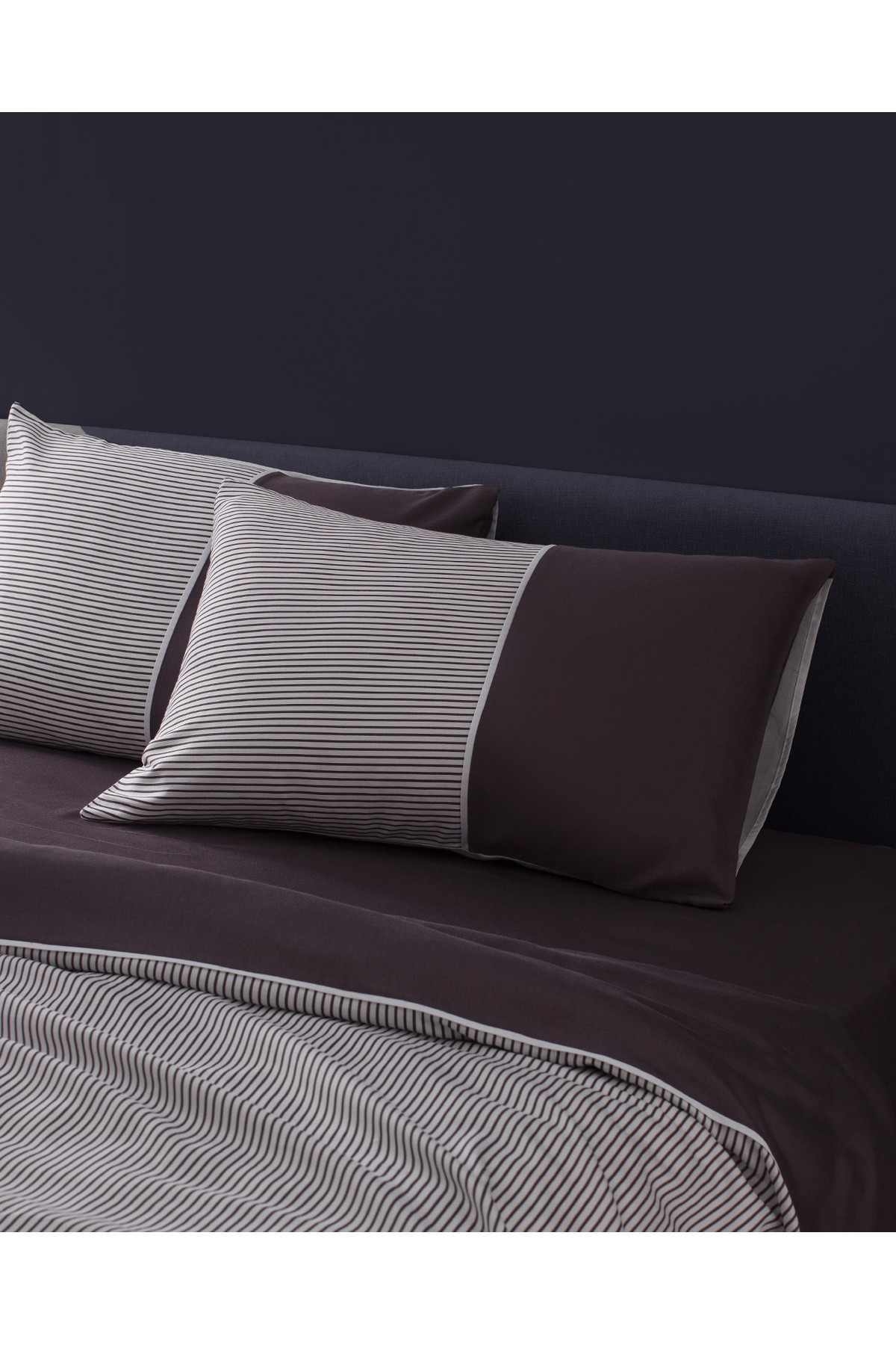 Leal King Size %100 Pamuk 208 TC Baskılı Saten Nevresim Takımı - Mürdüm/Beyaz
