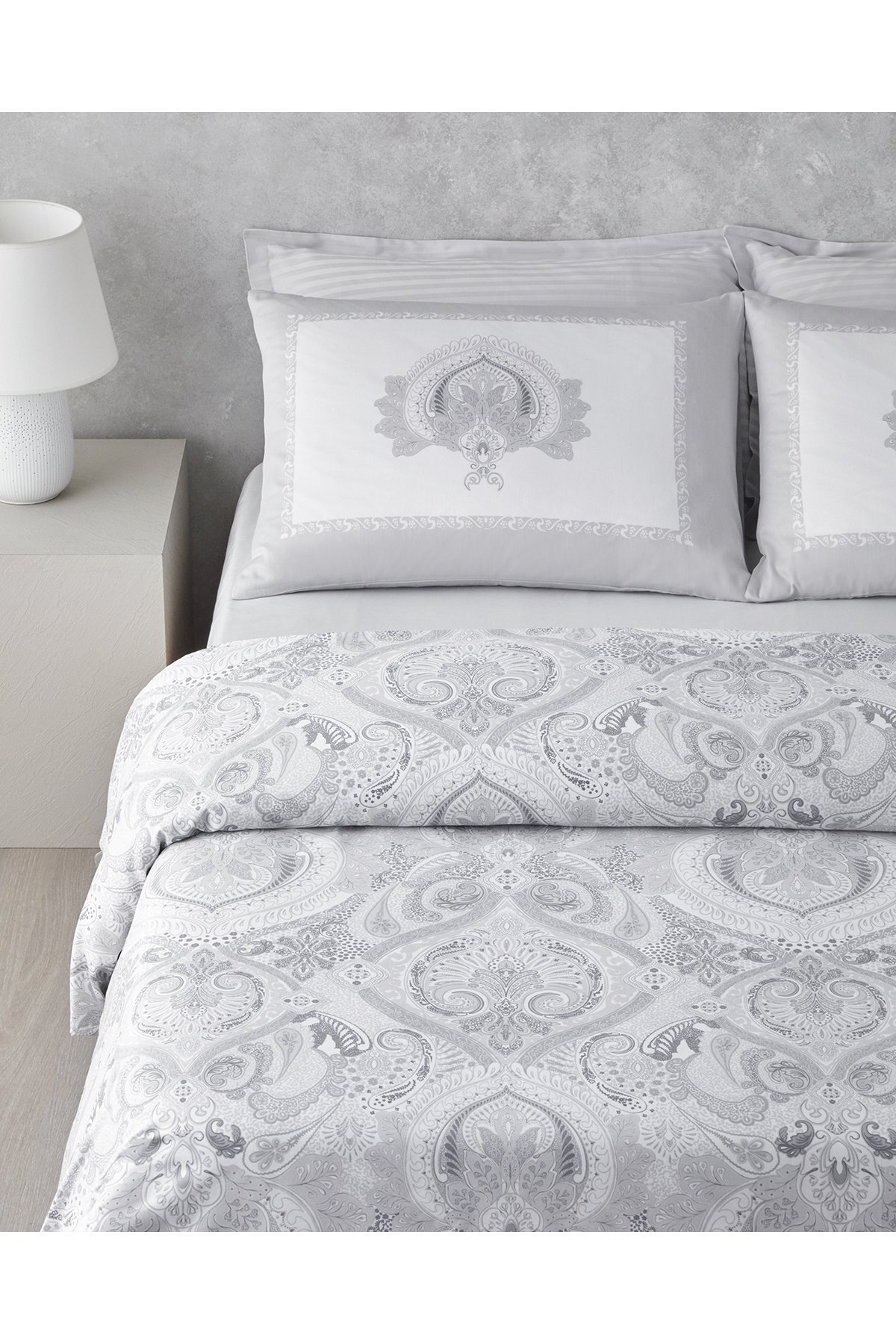 Paisley Pamuk Saten Çift Kişilik Nevresim Takımı 200x220 cm Gümüş