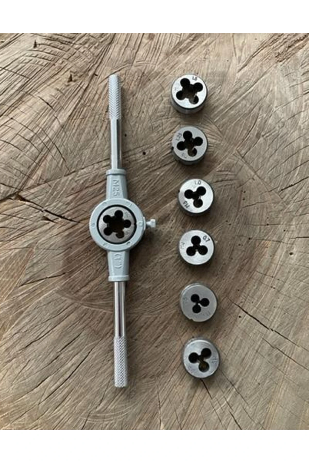 KOLLU PAFTA SETİ METRİK CİVATAYA DİŞ AÇMA SETİ 8PCS