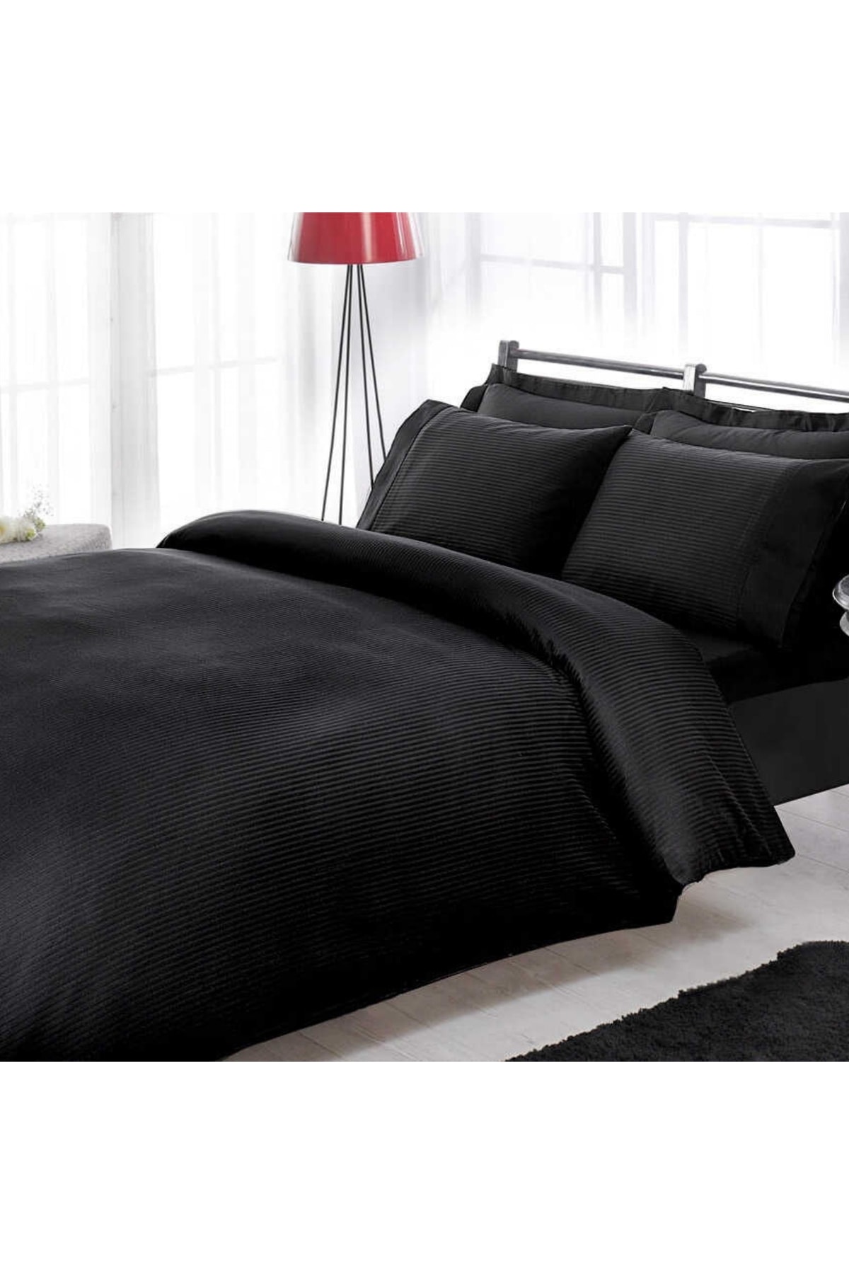 Premium Basic Nevresim Takımı Stripe King Siyah