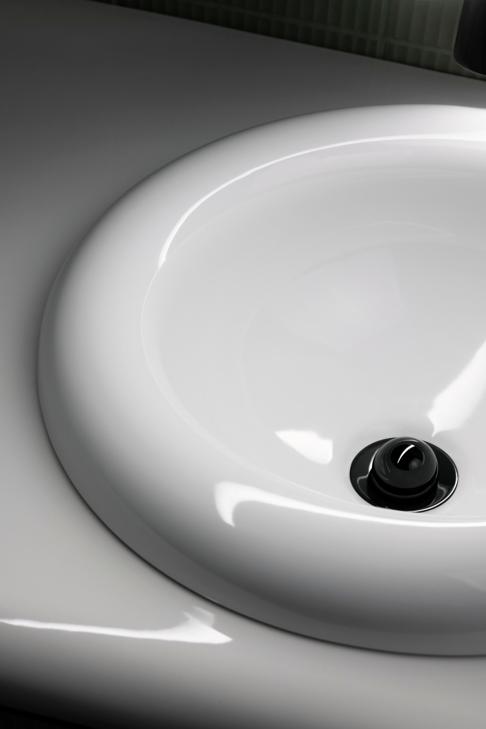 Liquid A4516939 Lavabo Yuvarlak Süzgeci, Parlak Siyah