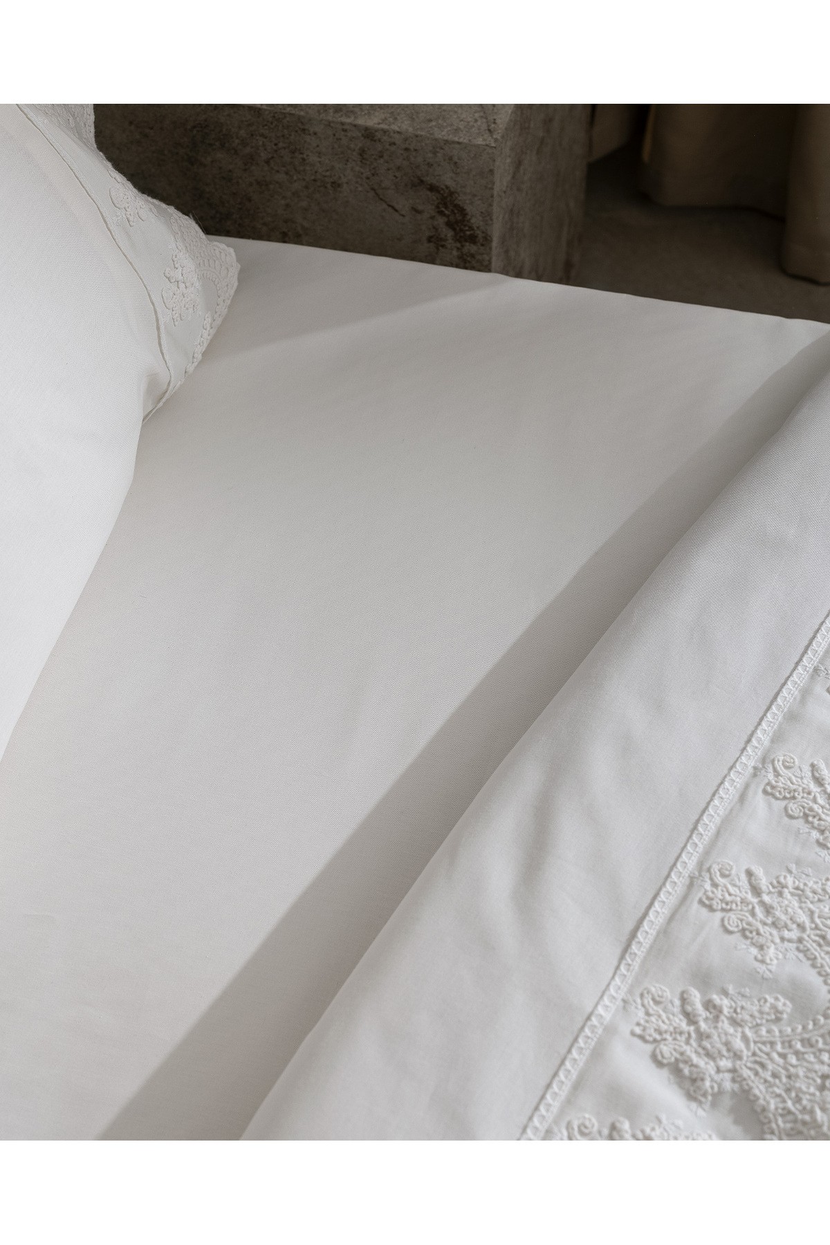 Modena King Size %100 Pamuk Brodeli Nevresim Takımı - Beyaz
