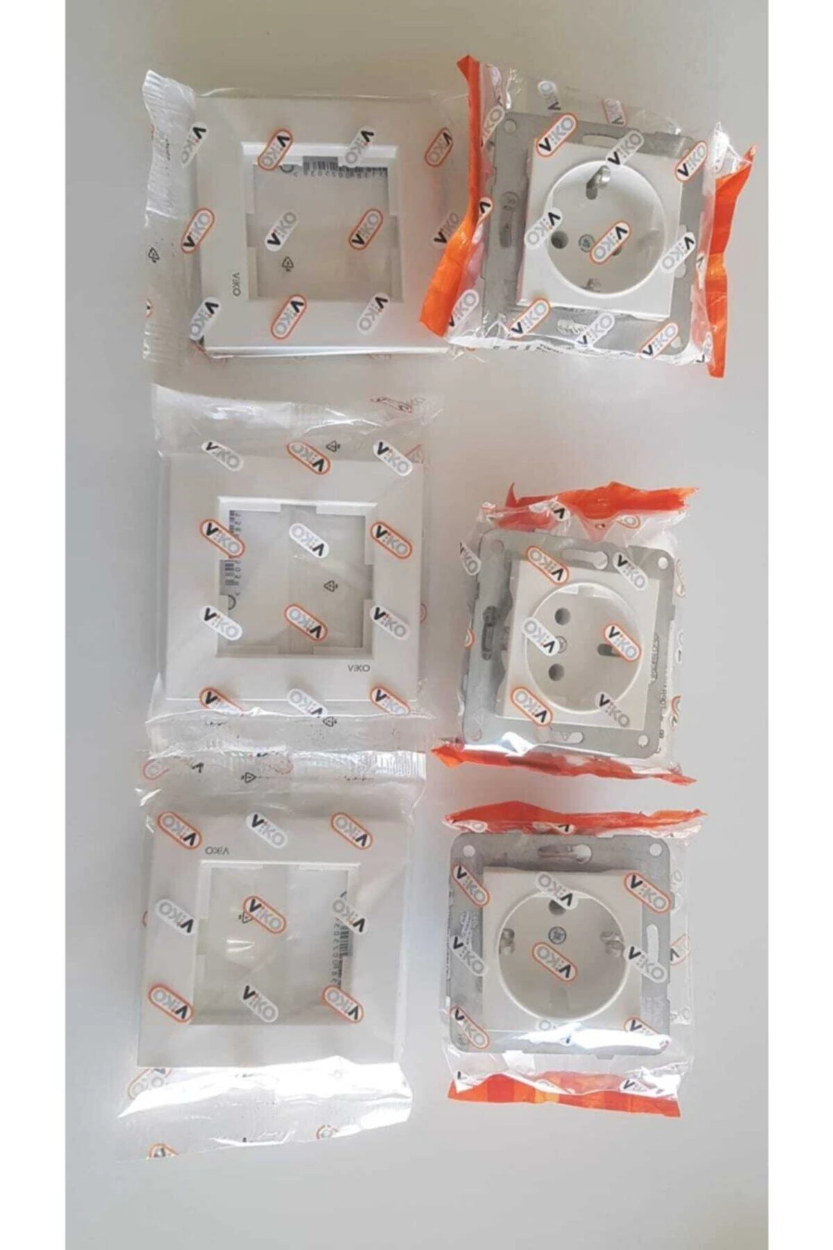 Topraklı Priz 3 Adet