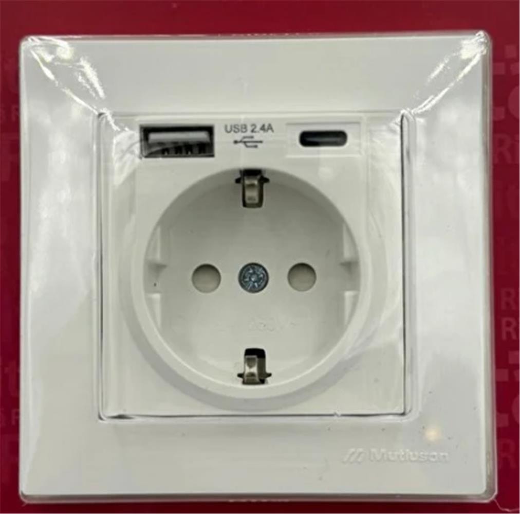 Rita Topraklı Priz Usb+Type-C (2220 629 0201B) Beyaz Blisterli