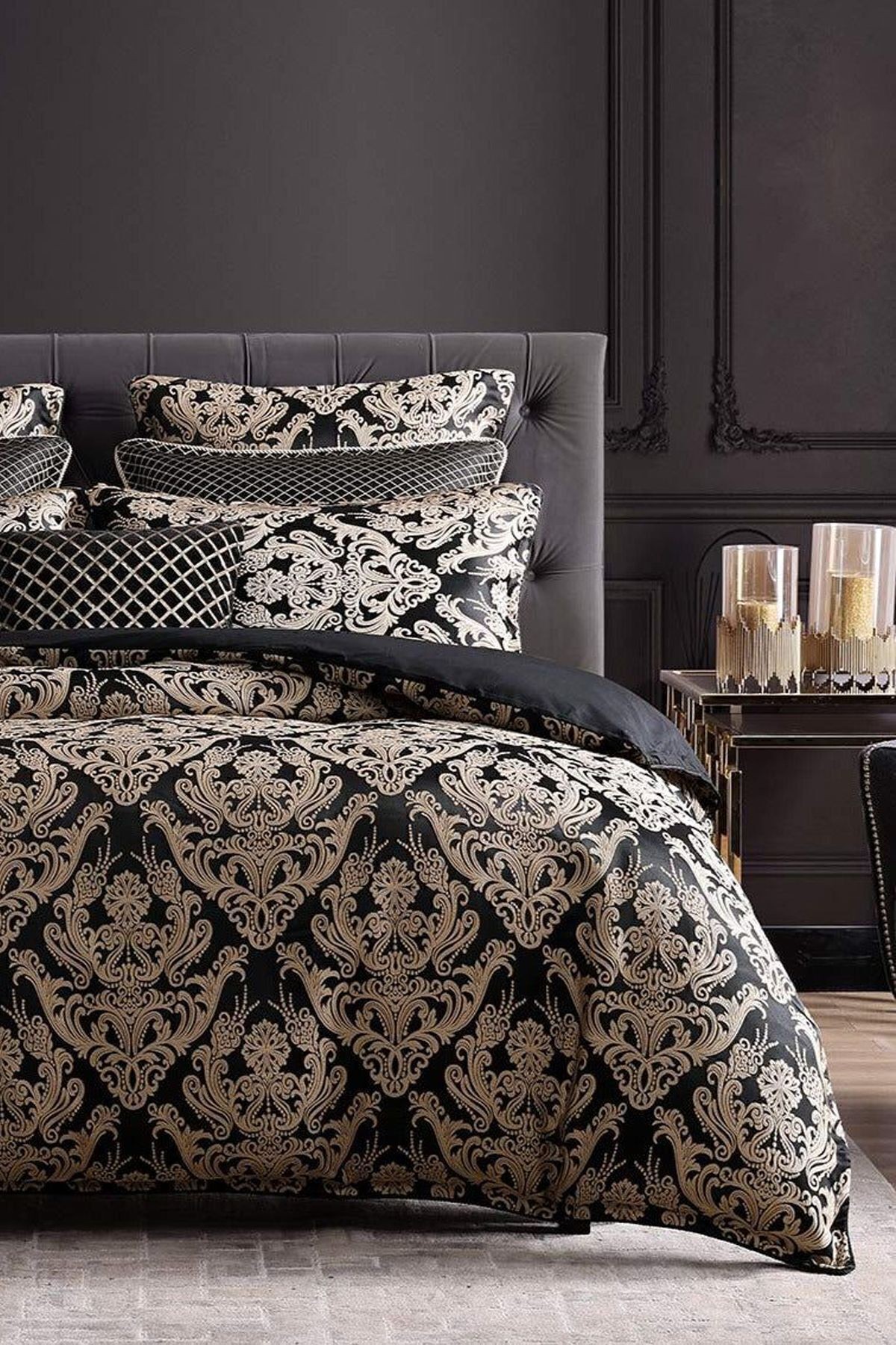 Lastikli Çarşaflı Nevresim Takımı Çift Kişilik Damask Bej