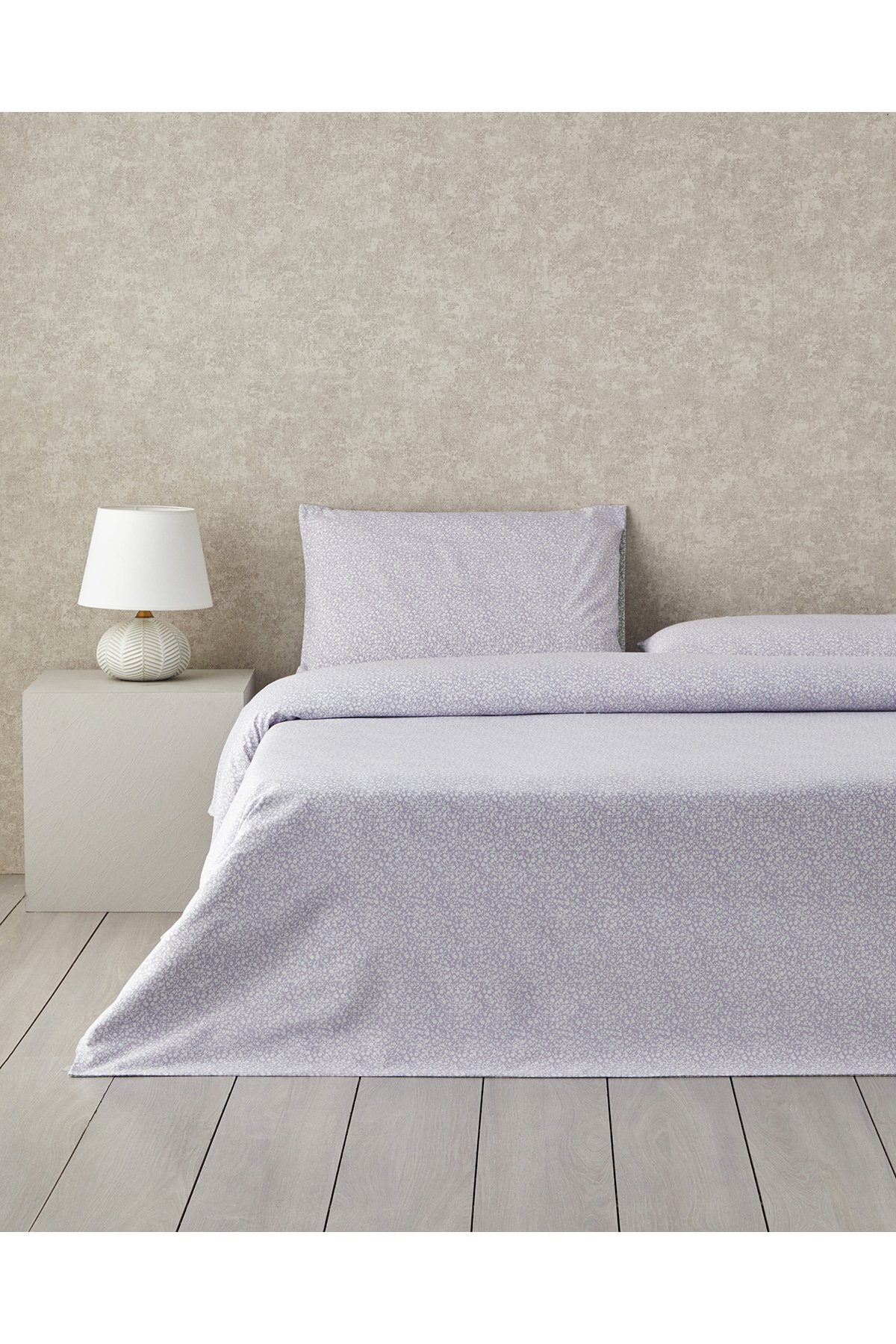 Lush Blooms Kolay Ütülenir Çift Kişilik Nevresim Takımı 200x220 cm Lila-Yeşil (29.03.2025)