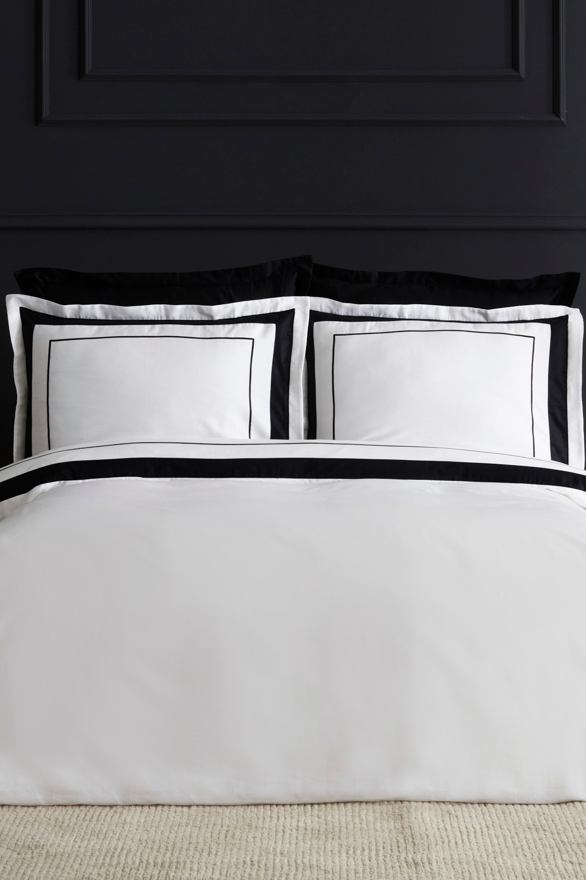 White Coll Charlotte Çift Kişilik Saten Nevresim Takımı Beyaz