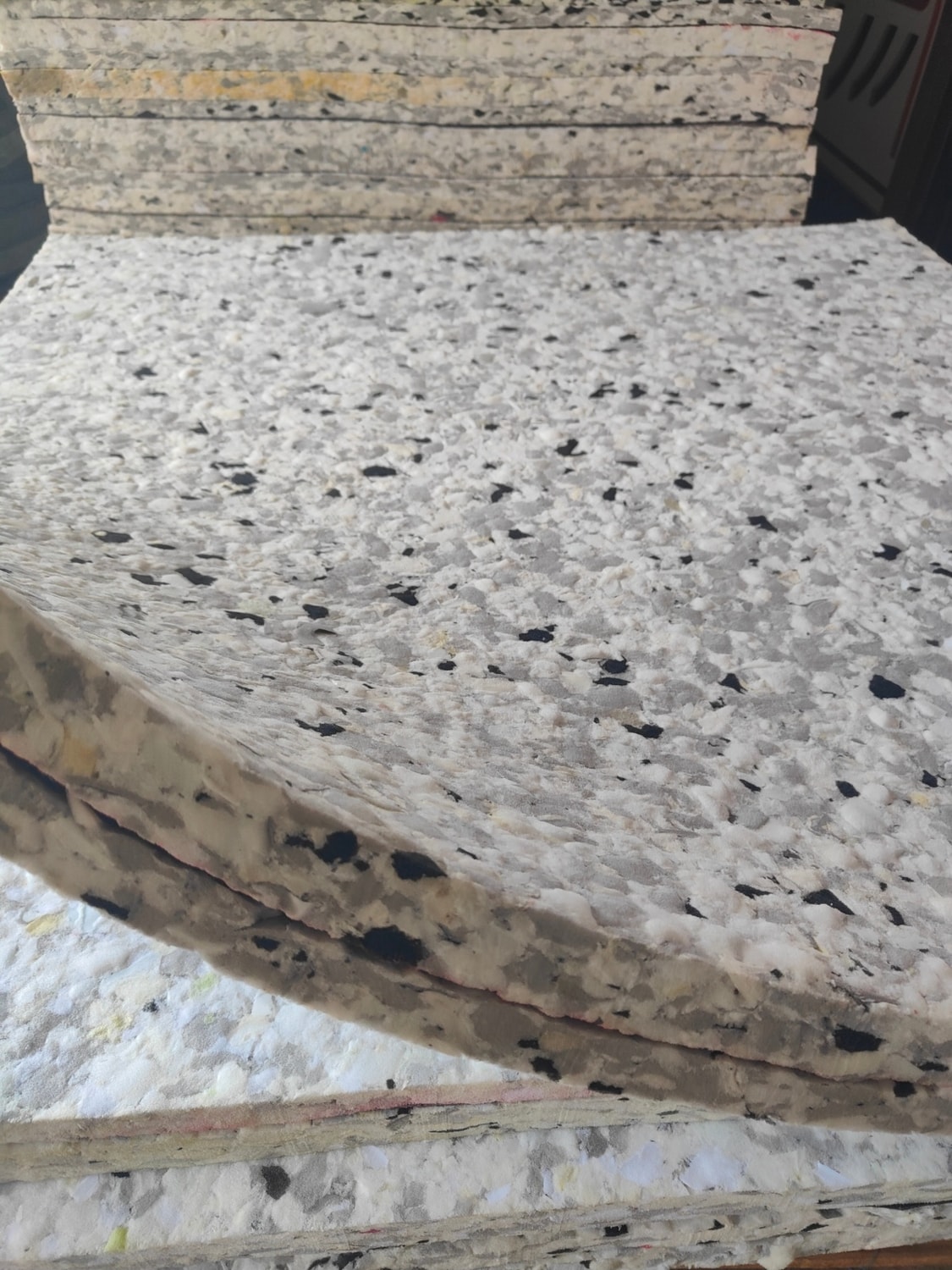 Bondex Ses Yalıtım Süngeri – 30mm, 50x50cm – Duvar ve Tavan Ses Yalıtım Süngeri