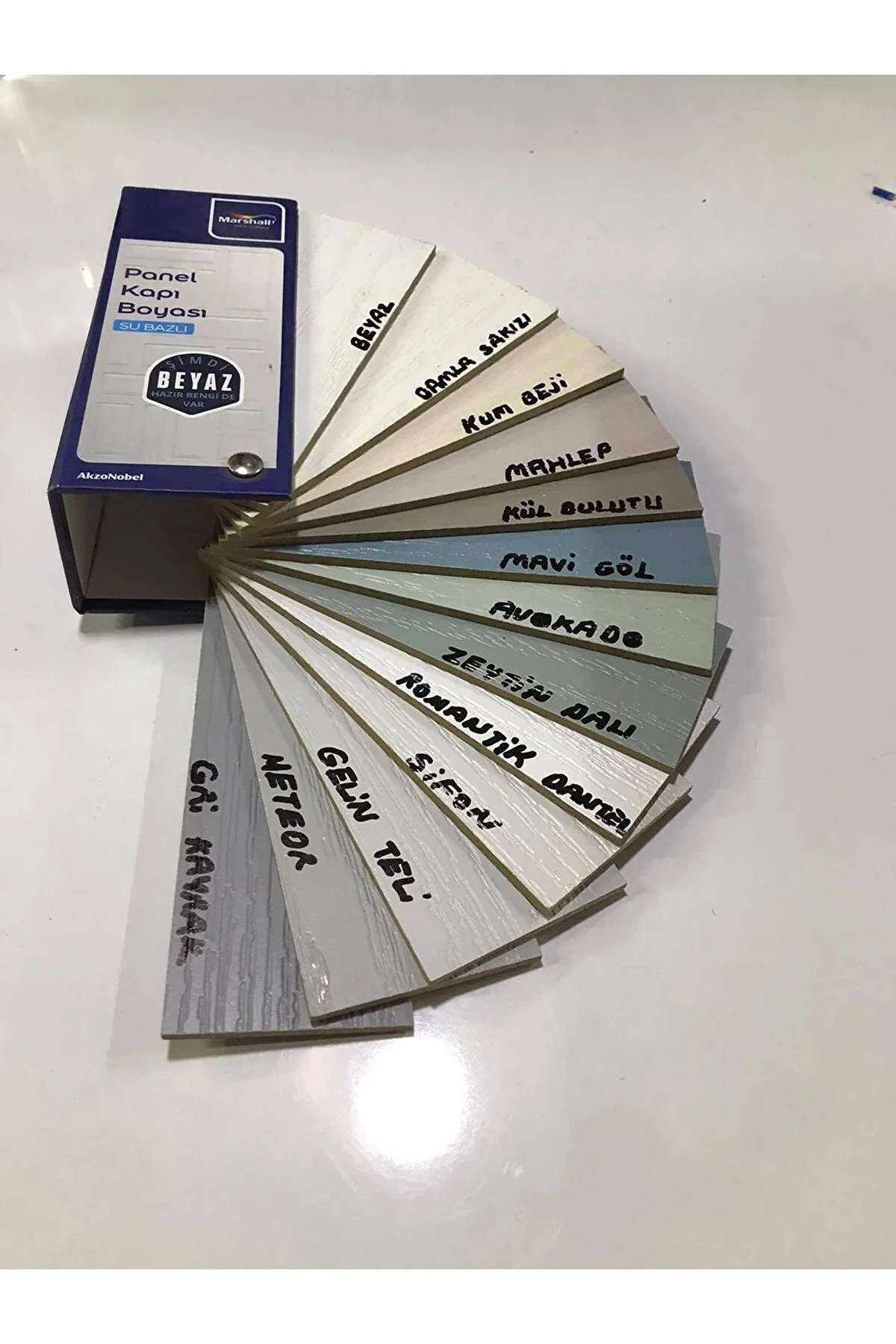 Silinebilir Su Bazlı Kokusuz Panel Kapı Boyası Gelin Teli 2.5 L