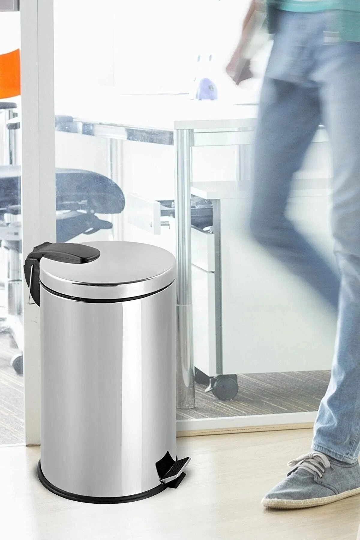 30 Litre Çöp Kovası Paslanmaz Pedallı Çöp Kutusu Ayaklı 30 Lt Ofis Lüks Mutfak Bahçe Kovası