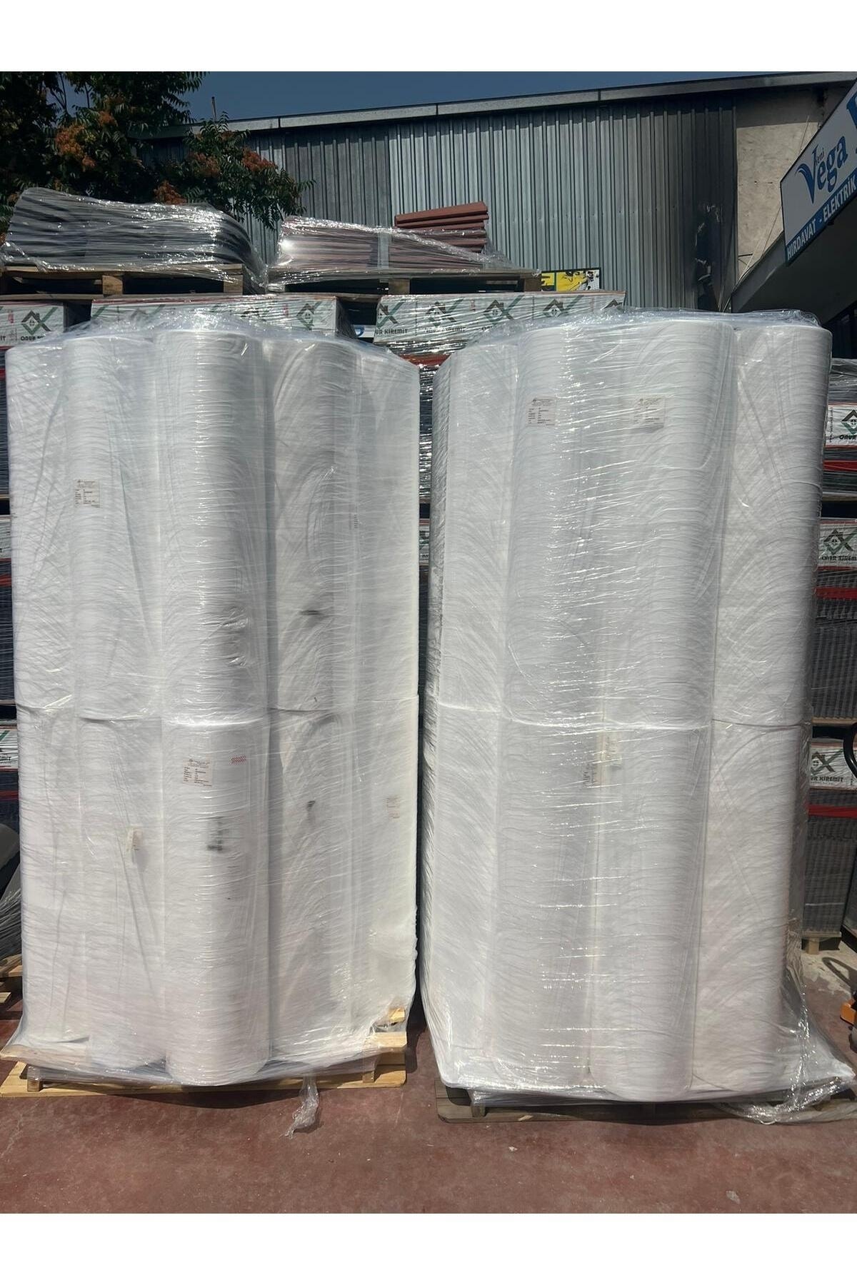OZKUVVET Buhar Dengeleyici Çatı Cephe Örtüsü 70 gram ( 220 M2/rulo 1.1 Mt X 200 Mt )