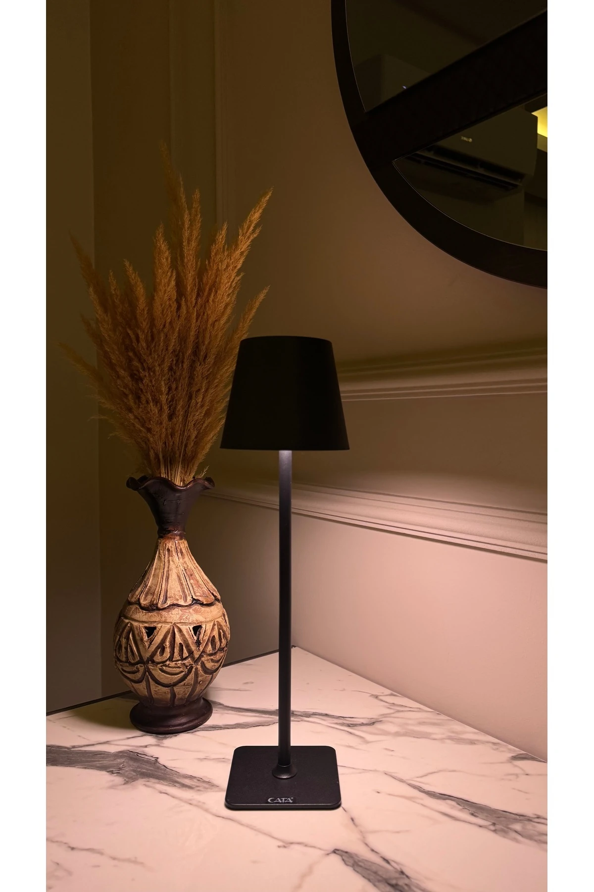 ekim aydınlayma İSTANBUL Şarjlı Masa Lambası Siyah Renk Tek Anahtarla 3 Renk Dokunmatik