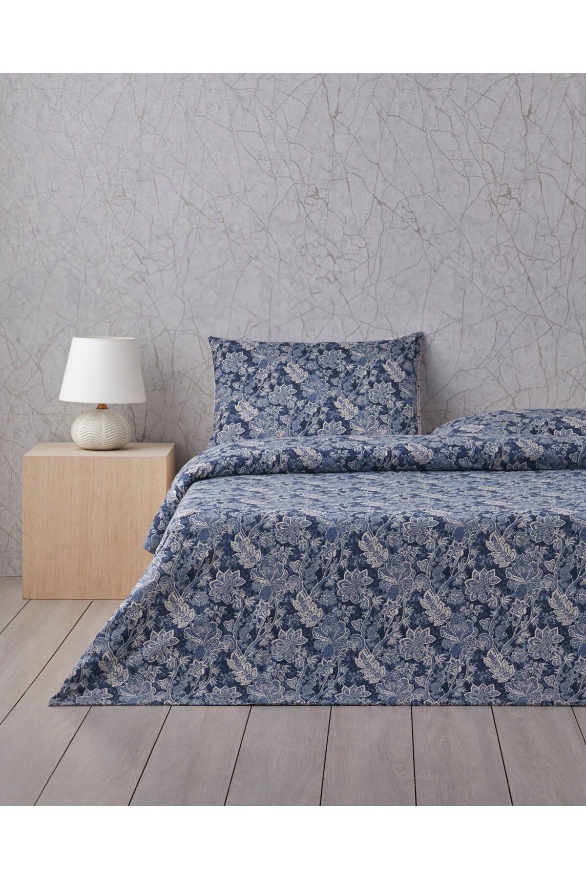 Boho Bloom Pamuk Çift Kişilik Nevresim Takımı 200x220 cm Lacivert