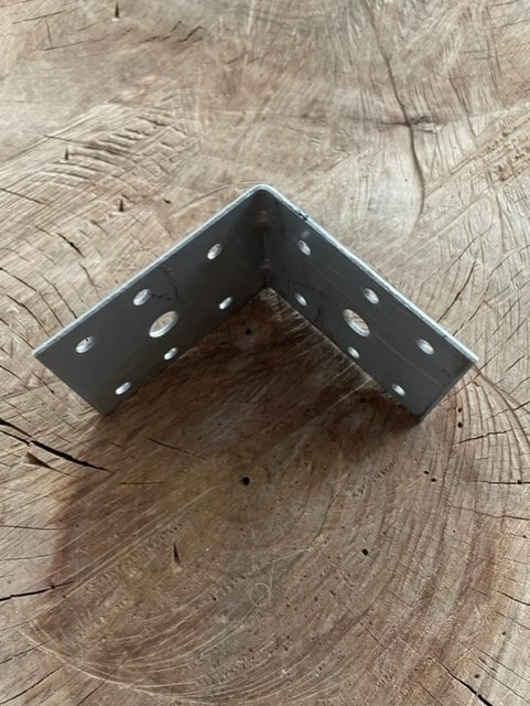Masa Gönyesi Le Köşebent Demiri 7*7cm 1 Adet
