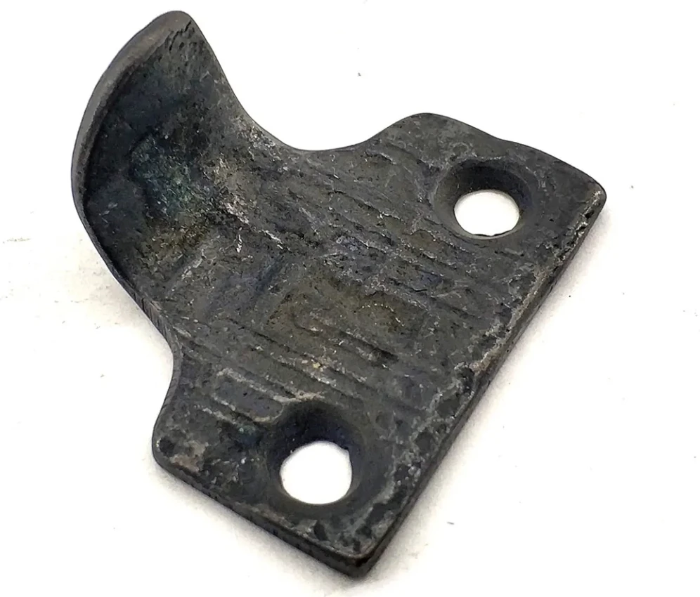 Antika Tarz Dekoratif Pirinç Pencere Kaldıracı - 30X37 Mm, Oksit