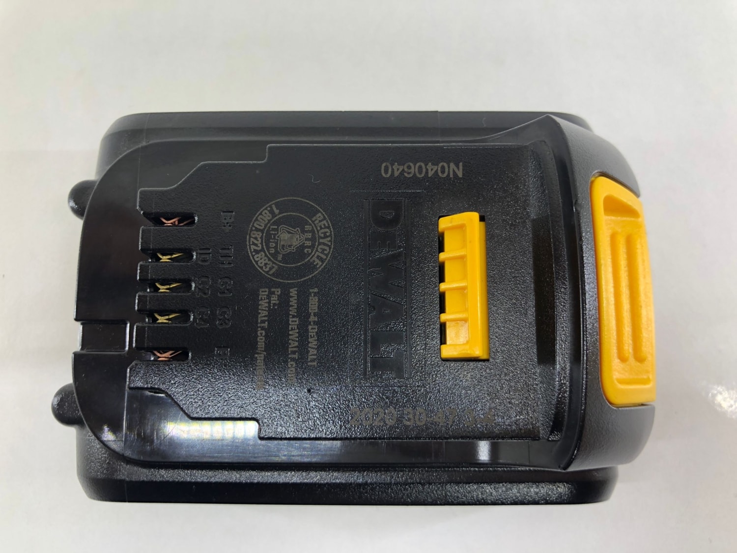 DEWALT 20V 1.3AH Li-Ion Akü