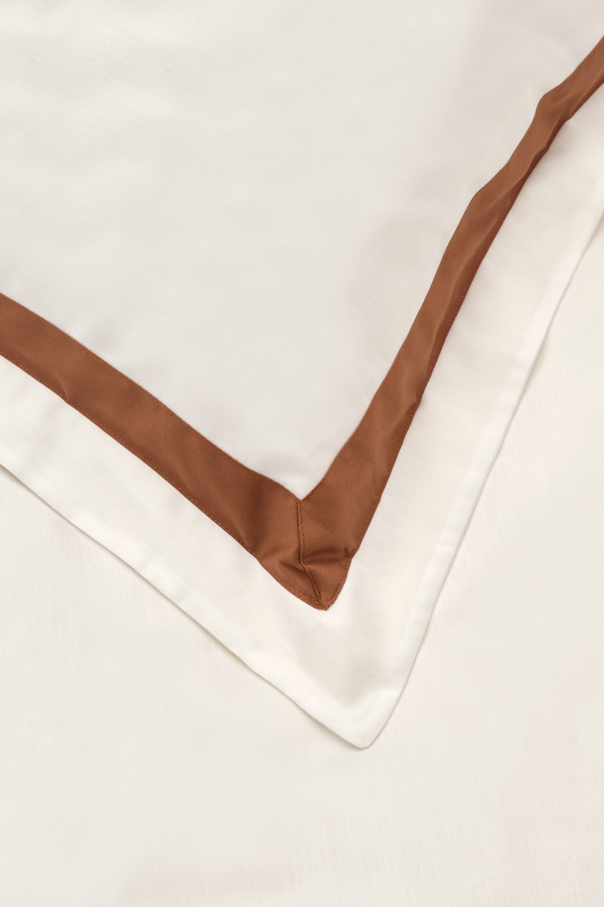 White Col Porto Gold Çift Kişilik Percale Nevresim Takımı