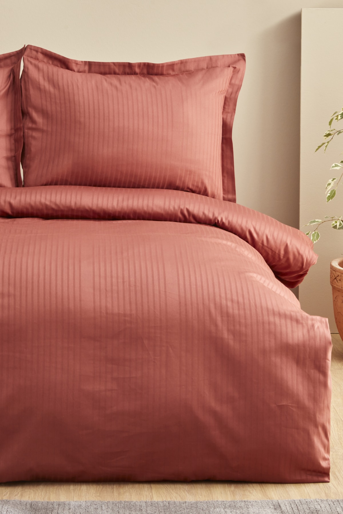 Uniq %100 Pamuk Tek Kişilik Saten Nevresim Takımı Terracota
