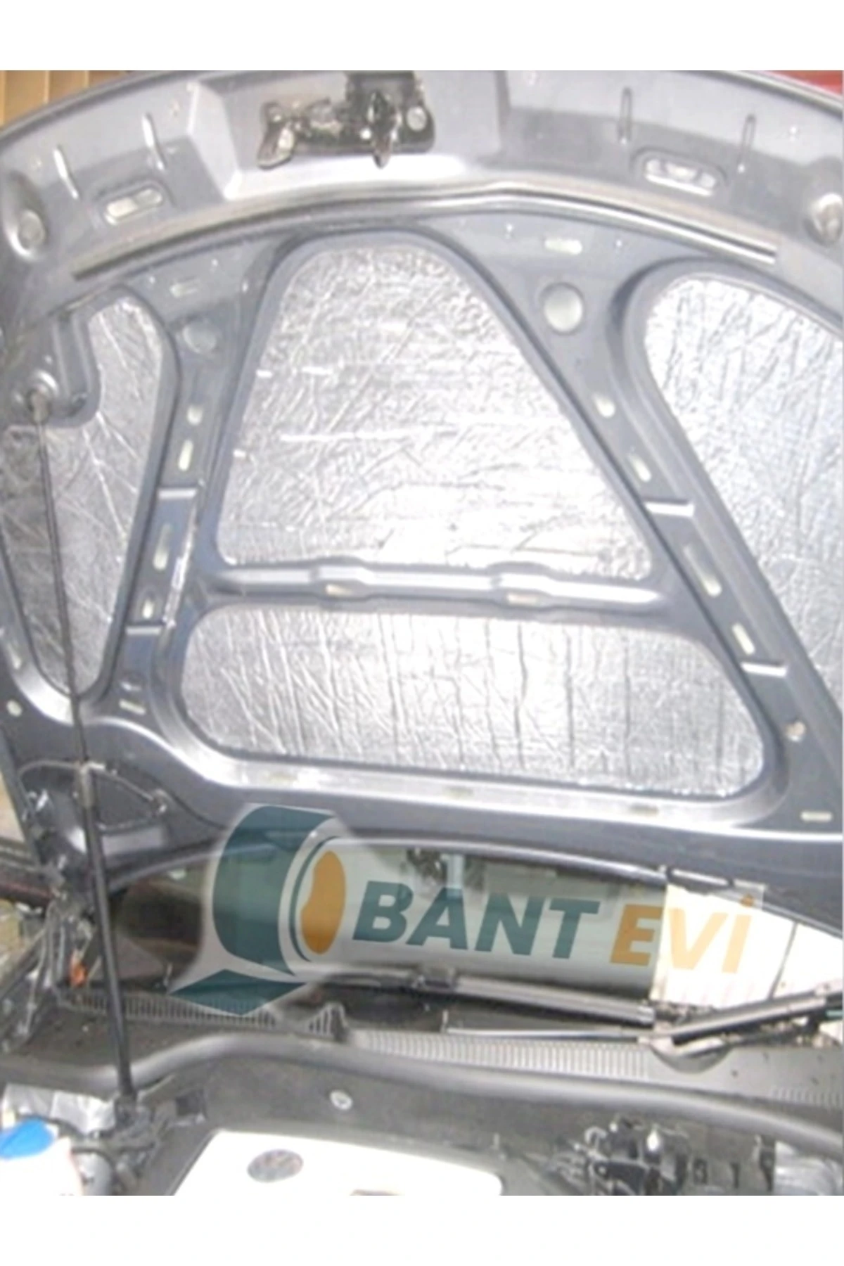 Alüminyum Folyolu Kauçuk Izolasyon 13mm 120cm 16.8m2 Kendinden Yapışkanlı Elastomerik Kauçuk Köpüğü