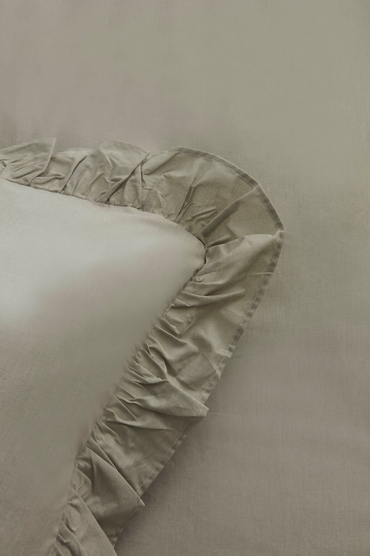 Pure Ruffle %100 Pamuk Çift Kişilik Nevresim Takımı Adaçayı
