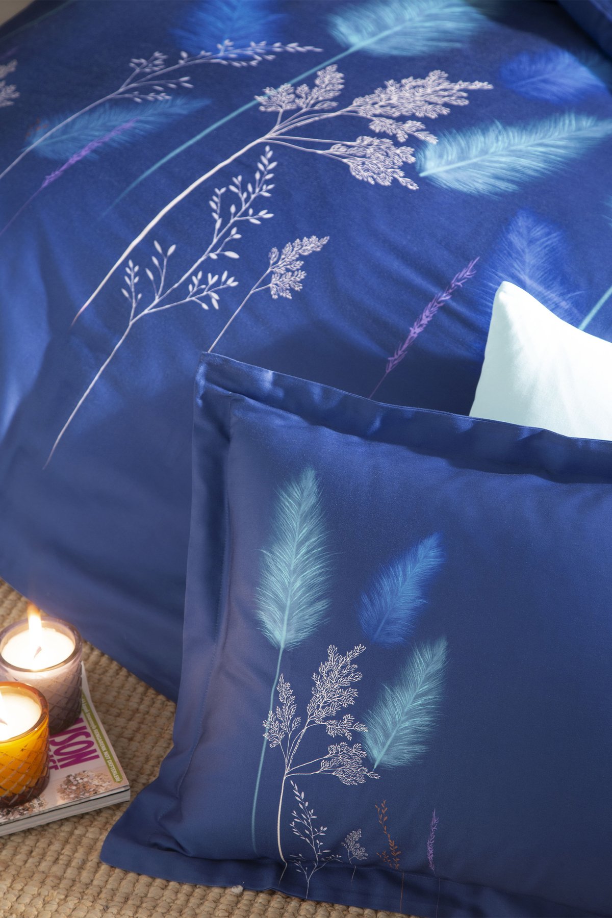 Soft Leaf Çift Kişilik Pastoral Saten Nevresim Takımı